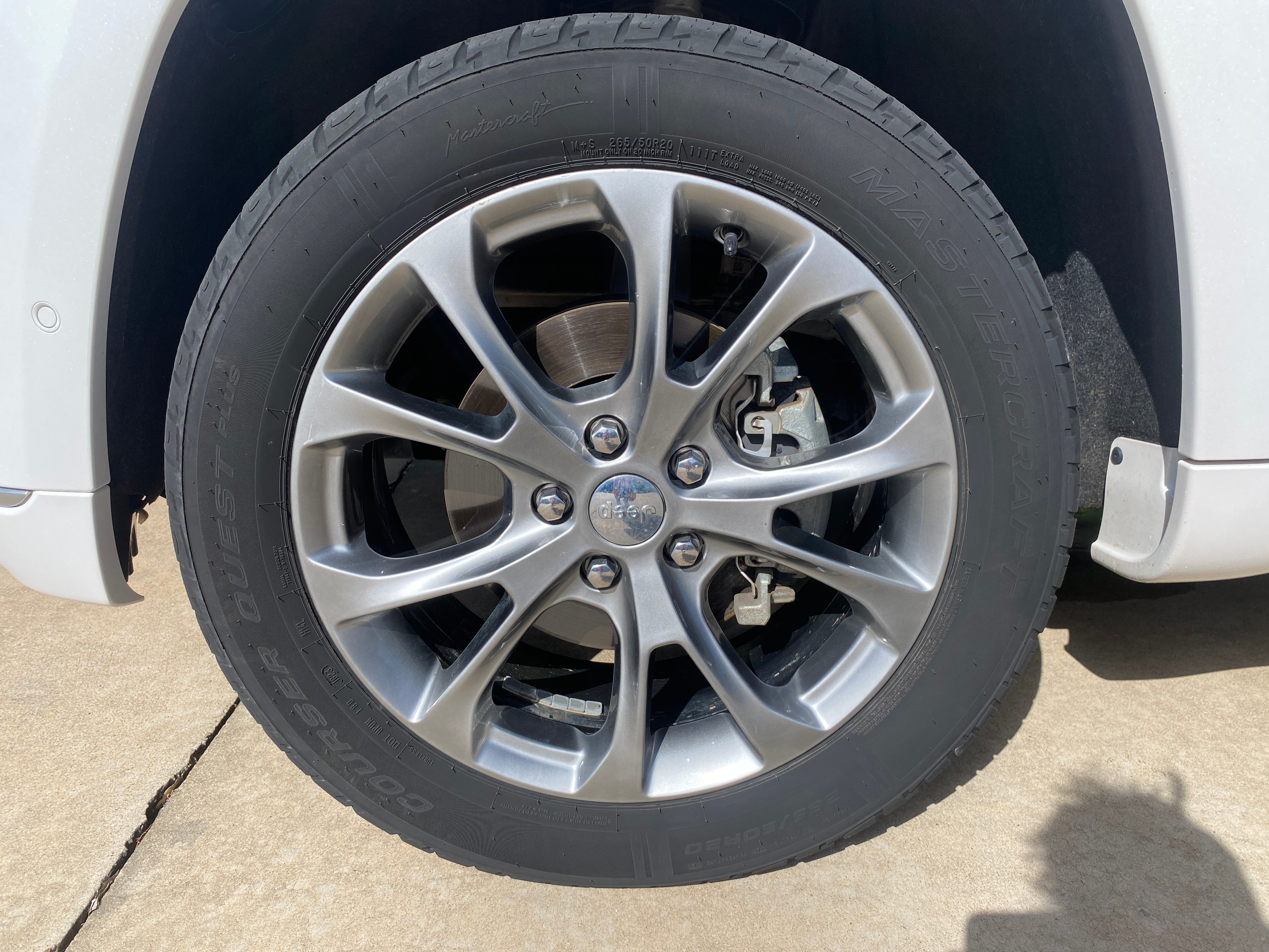 2019 Jeep Grand Cherokee Base