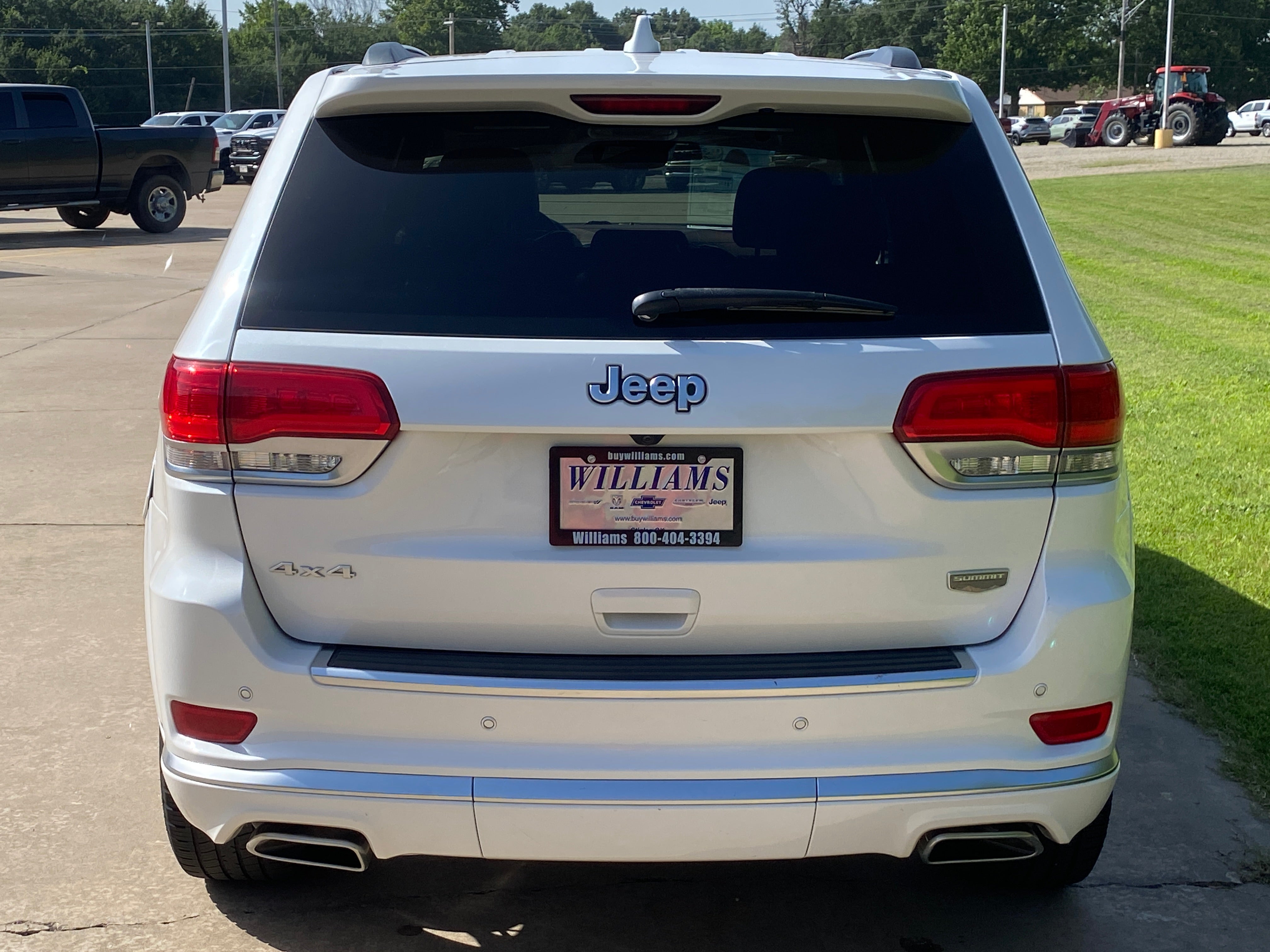 2019 Jeep Grand Cherokee Base