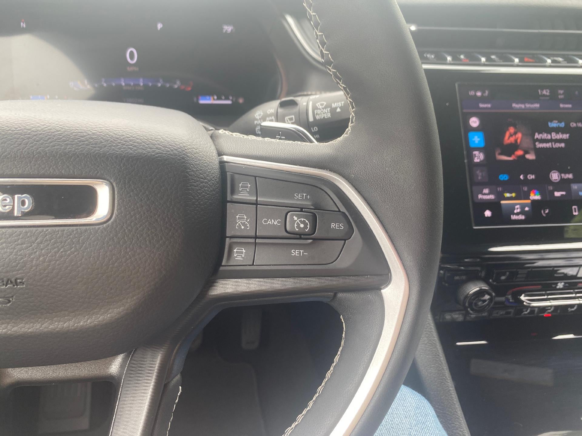 2023 Jeep Grand Cherokee L Altitude