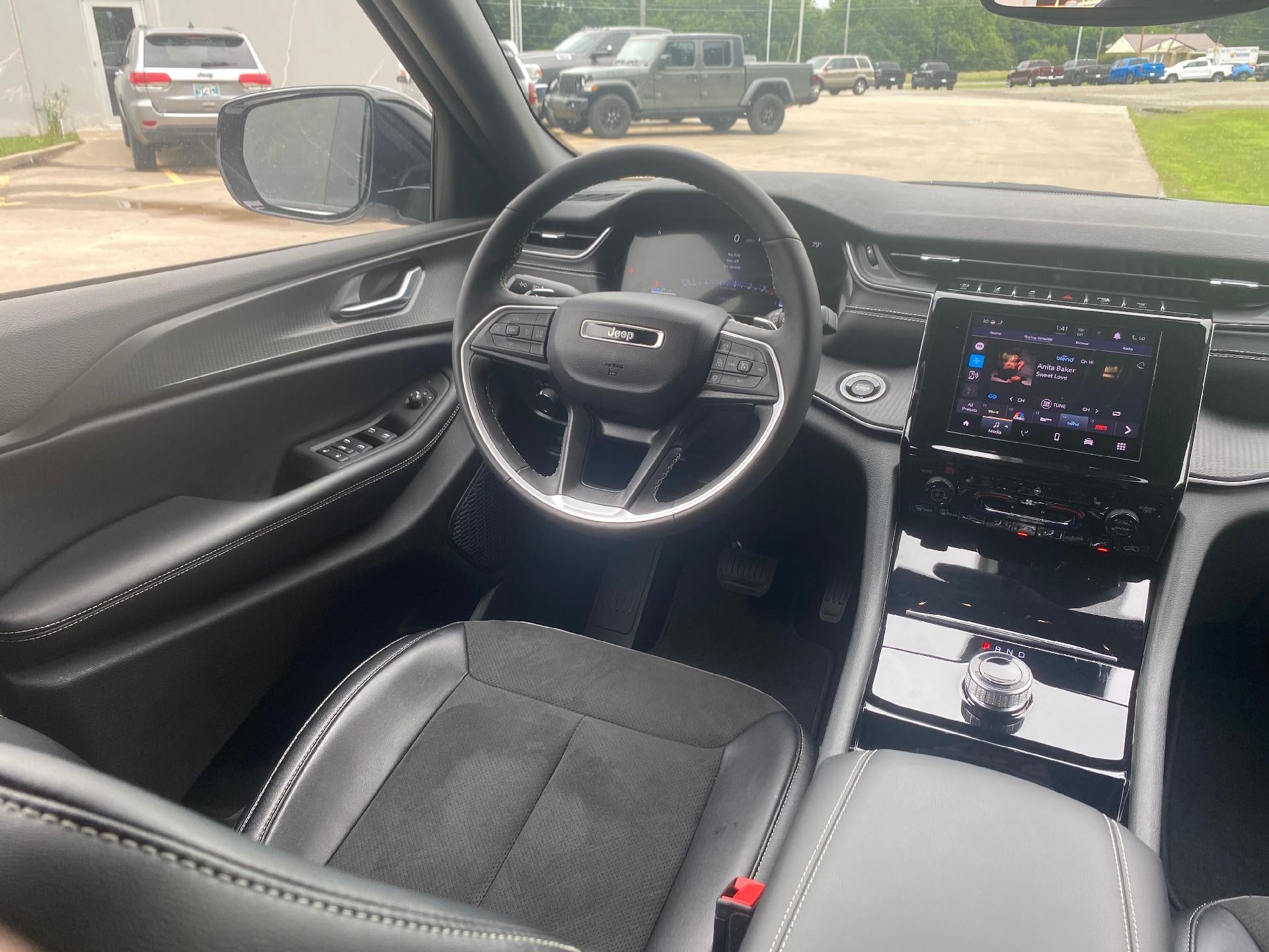 2023 Jeep Grand Cherokee L Altitude