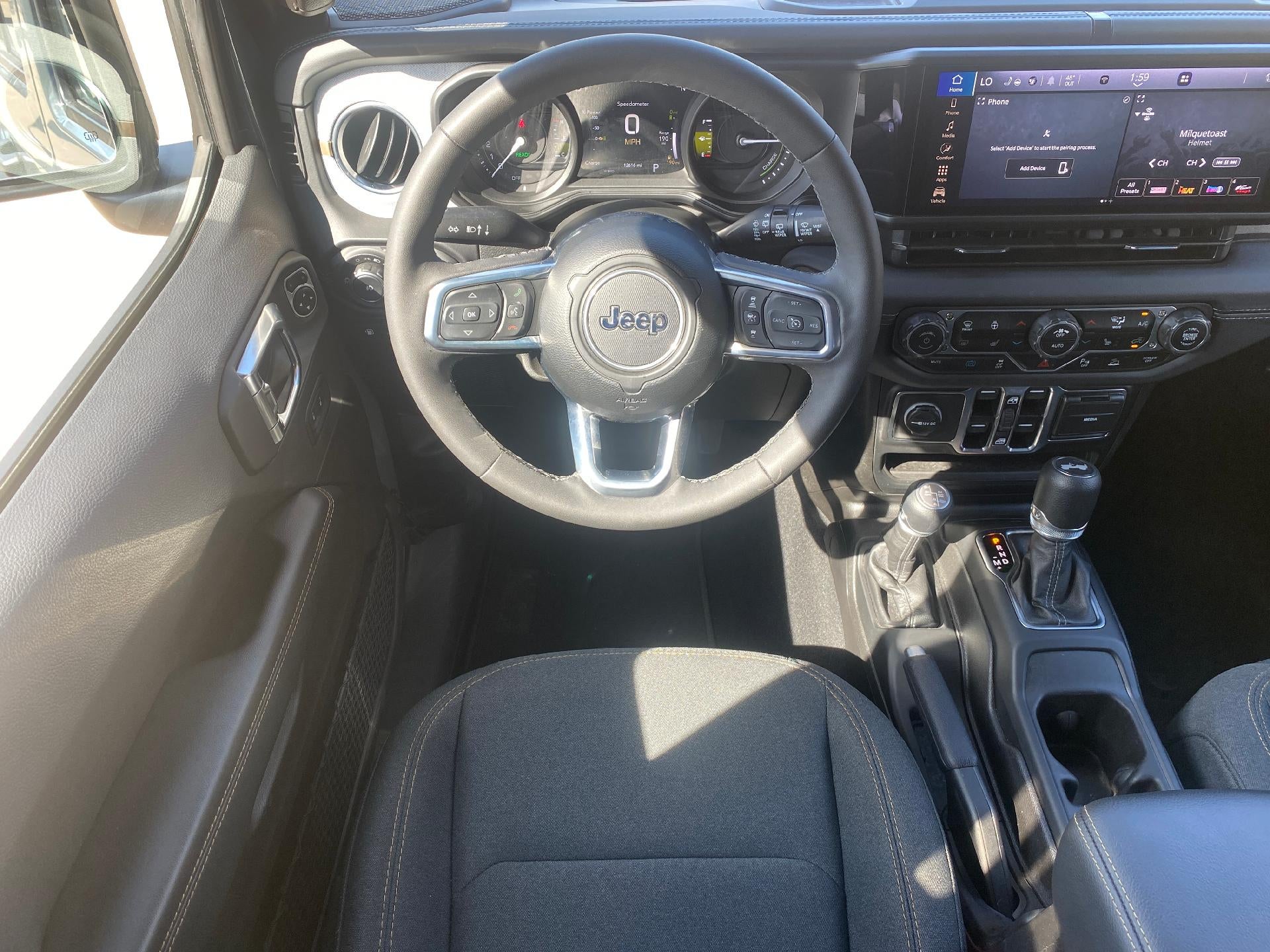 2025 Jeep Wrangler 4xe Sahara