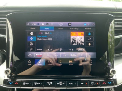 2024 Jeep Wagoneer Base