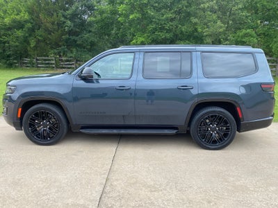 2024 Jeep Wagoneer Base