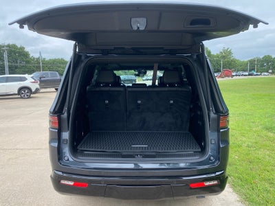 2024 Jeep Wagoneer Base