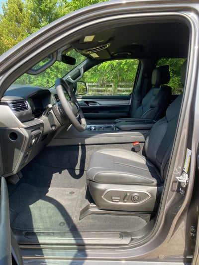 2025 Jeep Wagoneer Series II