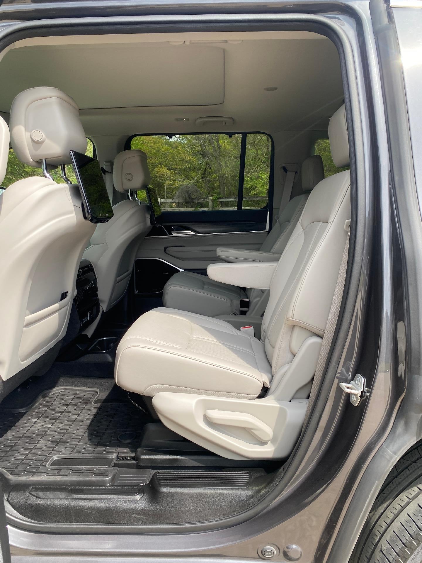 2024 Jeep Wagoneer Series III
