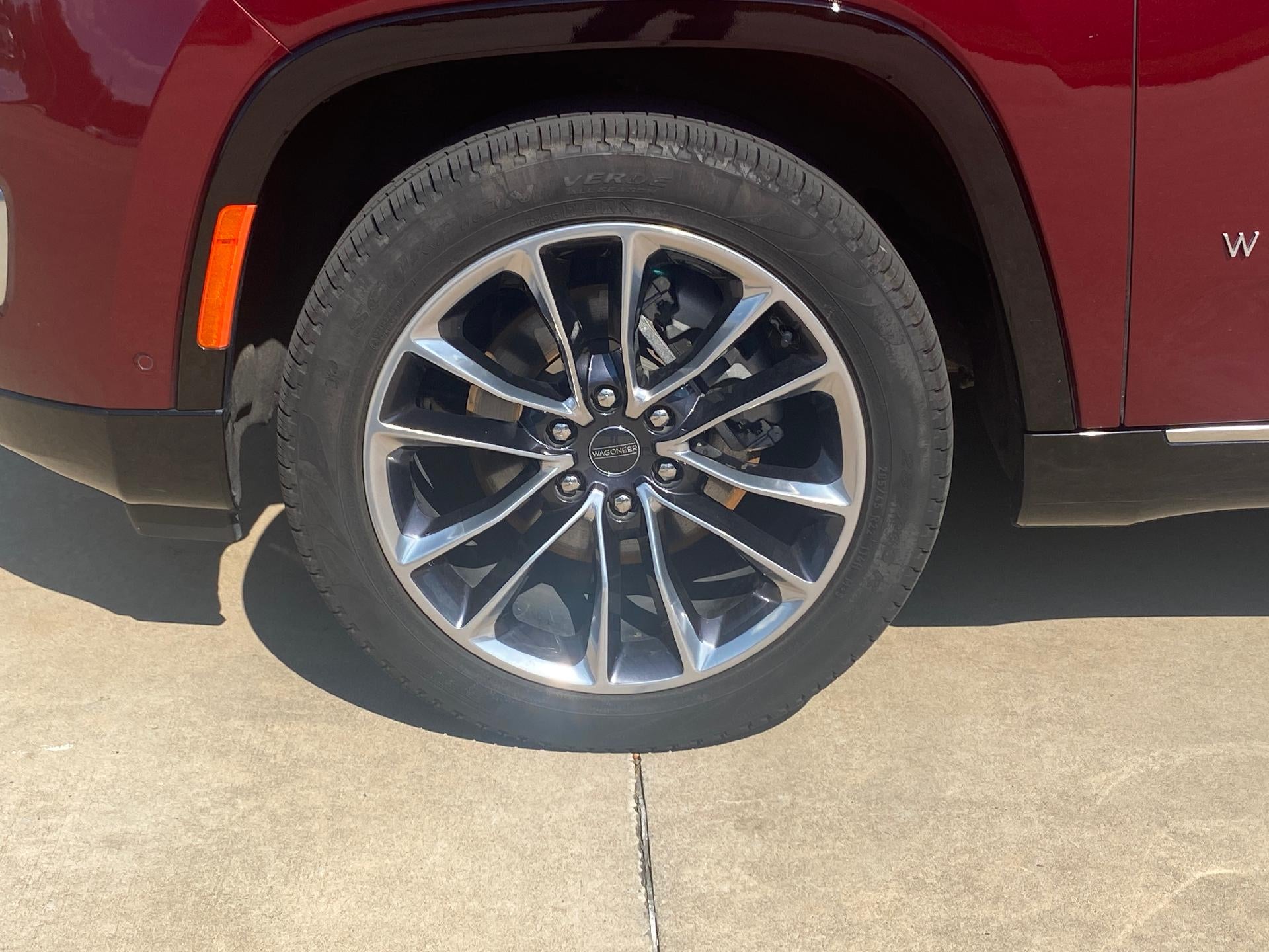 2023 Jeep Wagoneer Series III