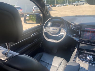 2023 Jeep Wagoneer Series III