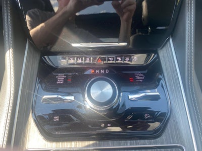 2023 Jeep Wagoneer Series III