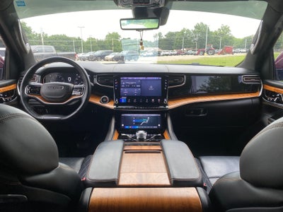 2022 Jeep Grand Wagoneer Series III