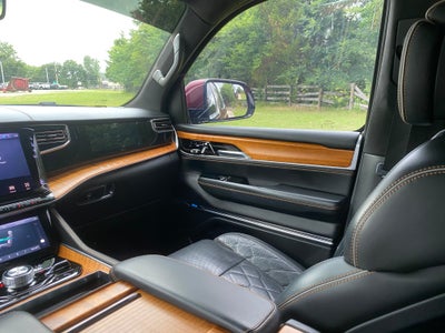 2022 Jeep Grand Wagoneer Series III