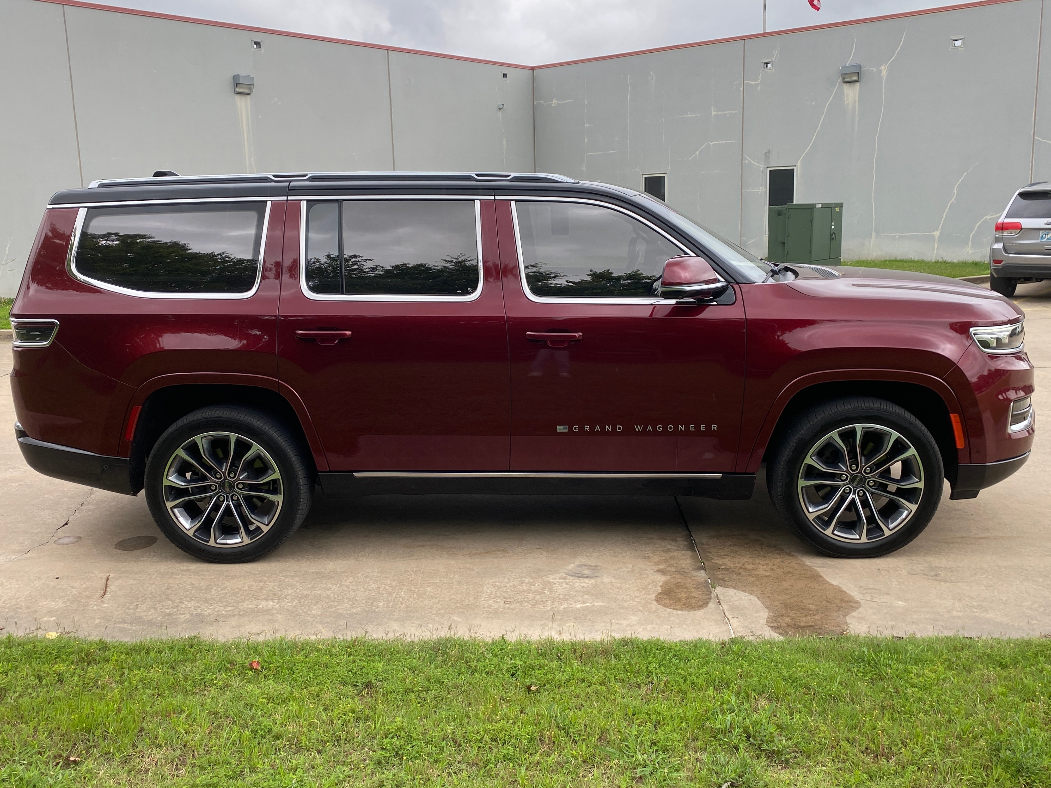 2022 Jeep Grand Wagoneer Series III