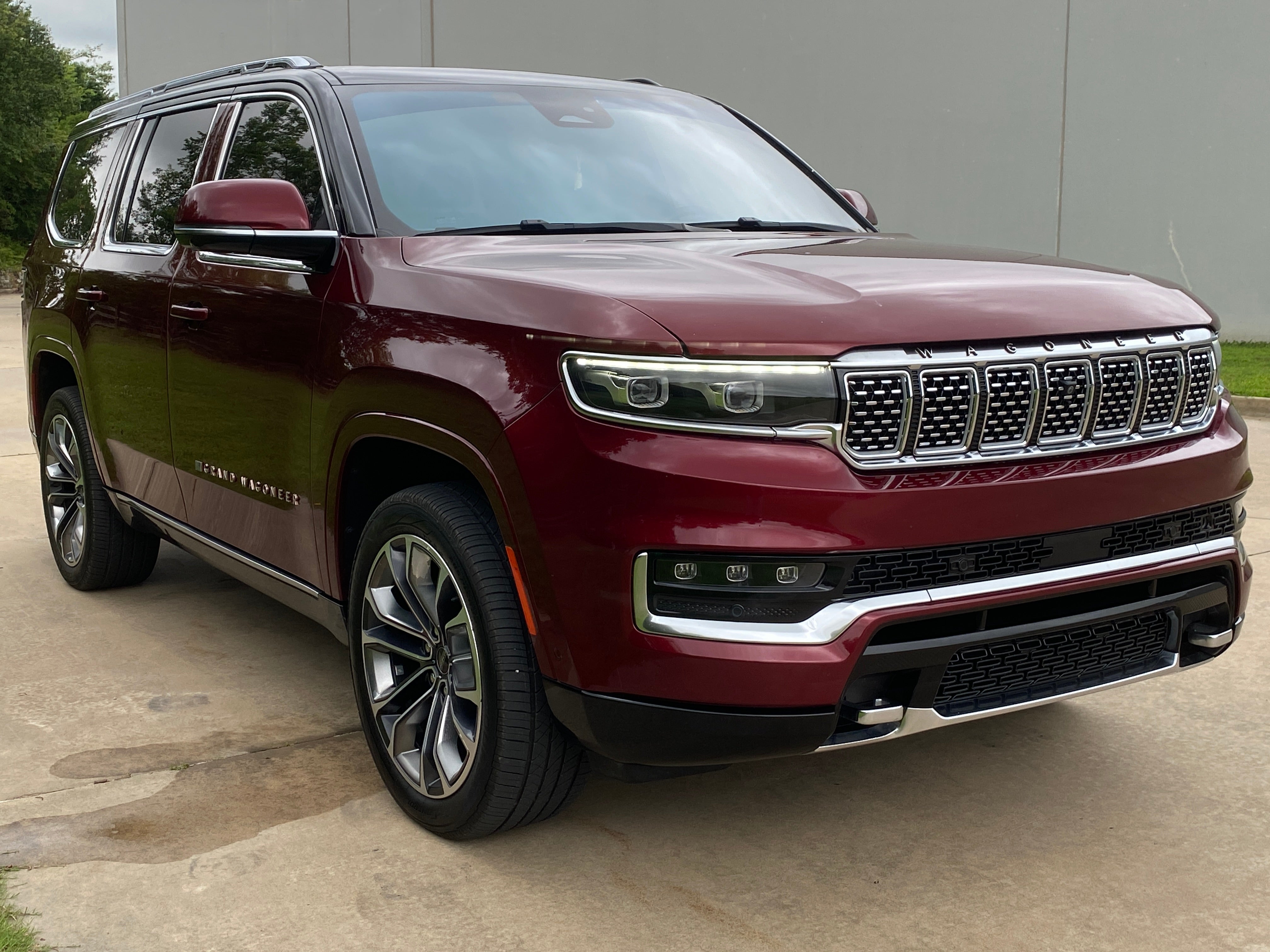 2022 Jeep Grand Wagoneer Series III