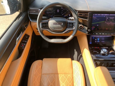 2025 Jeep Grand Wagoneer Base