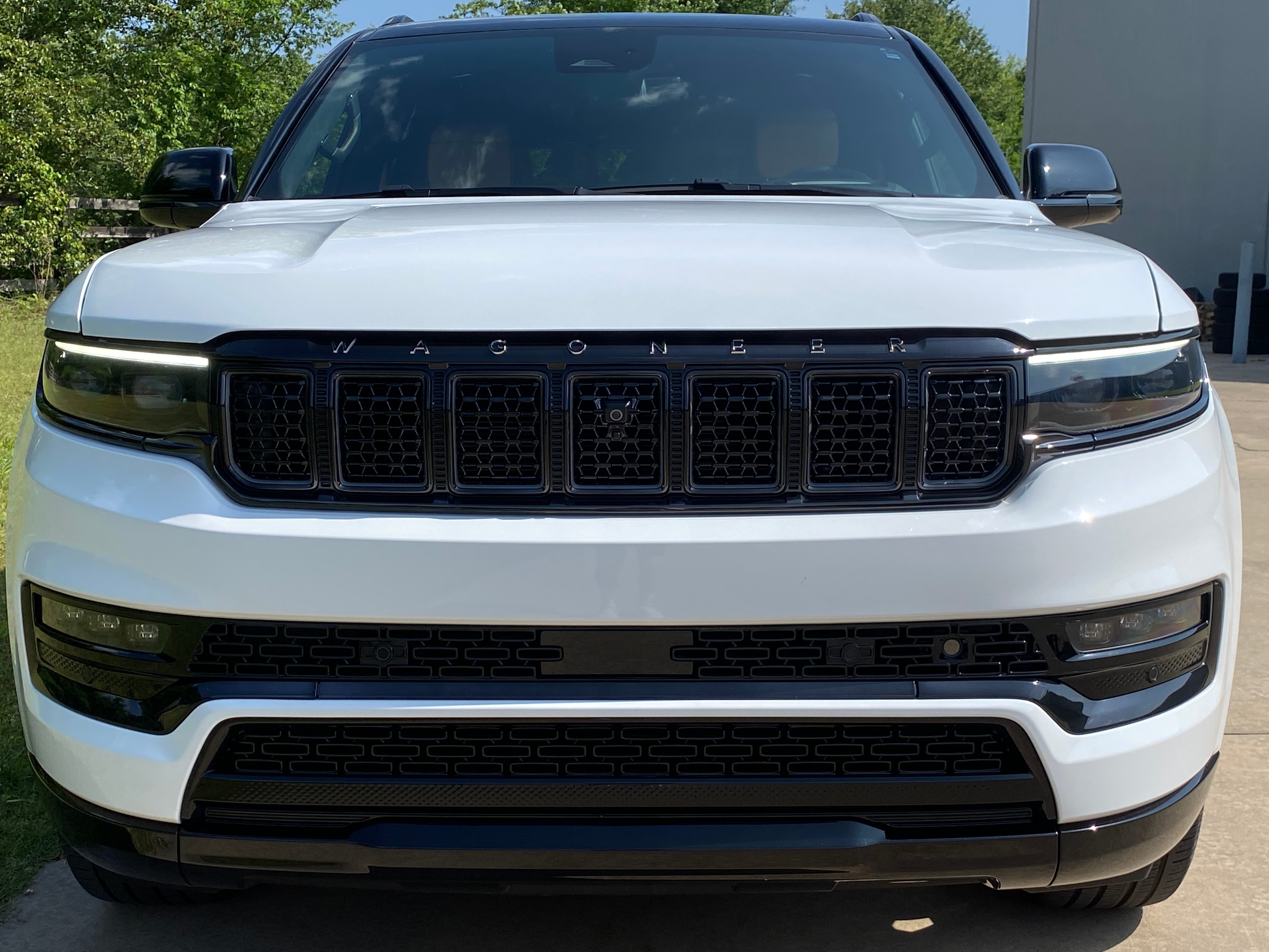 2025 Jeep Grand Wagoneer Base