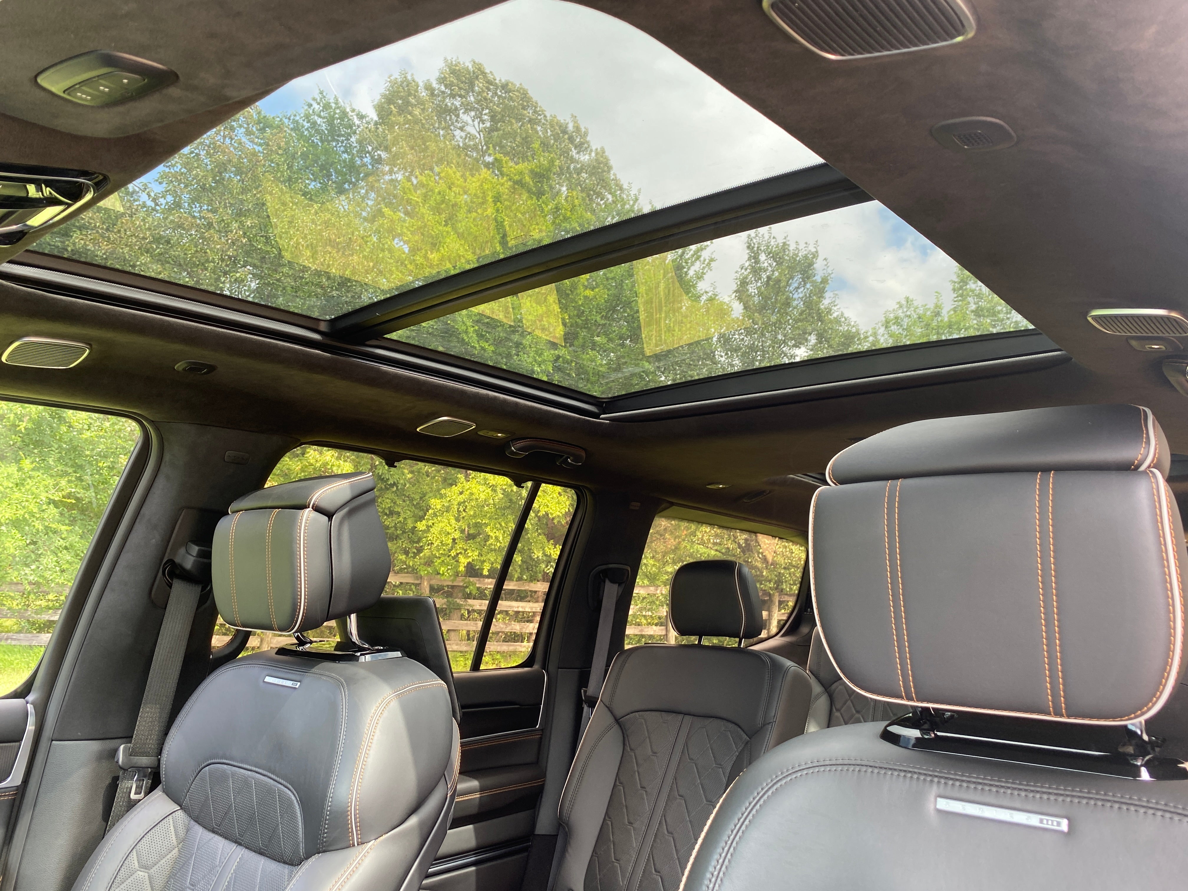 2024 Jeep Grand Wagoneer Series III Obsidian