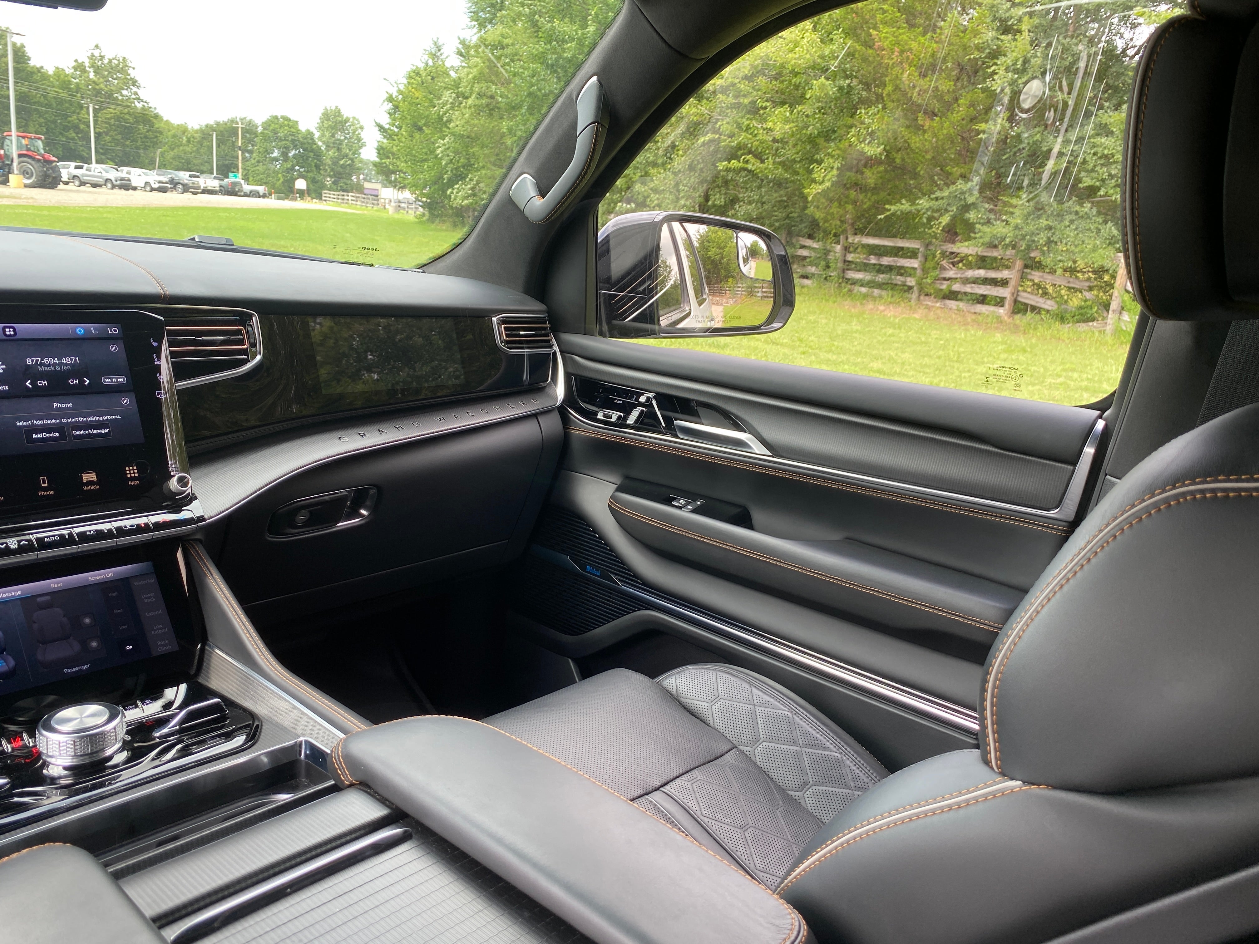 2024 Jeep Grand Wagoneer Series III Obsidian