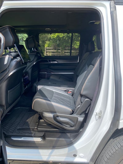 2024 Jeep Grand Wagoneer Series III Obsidian