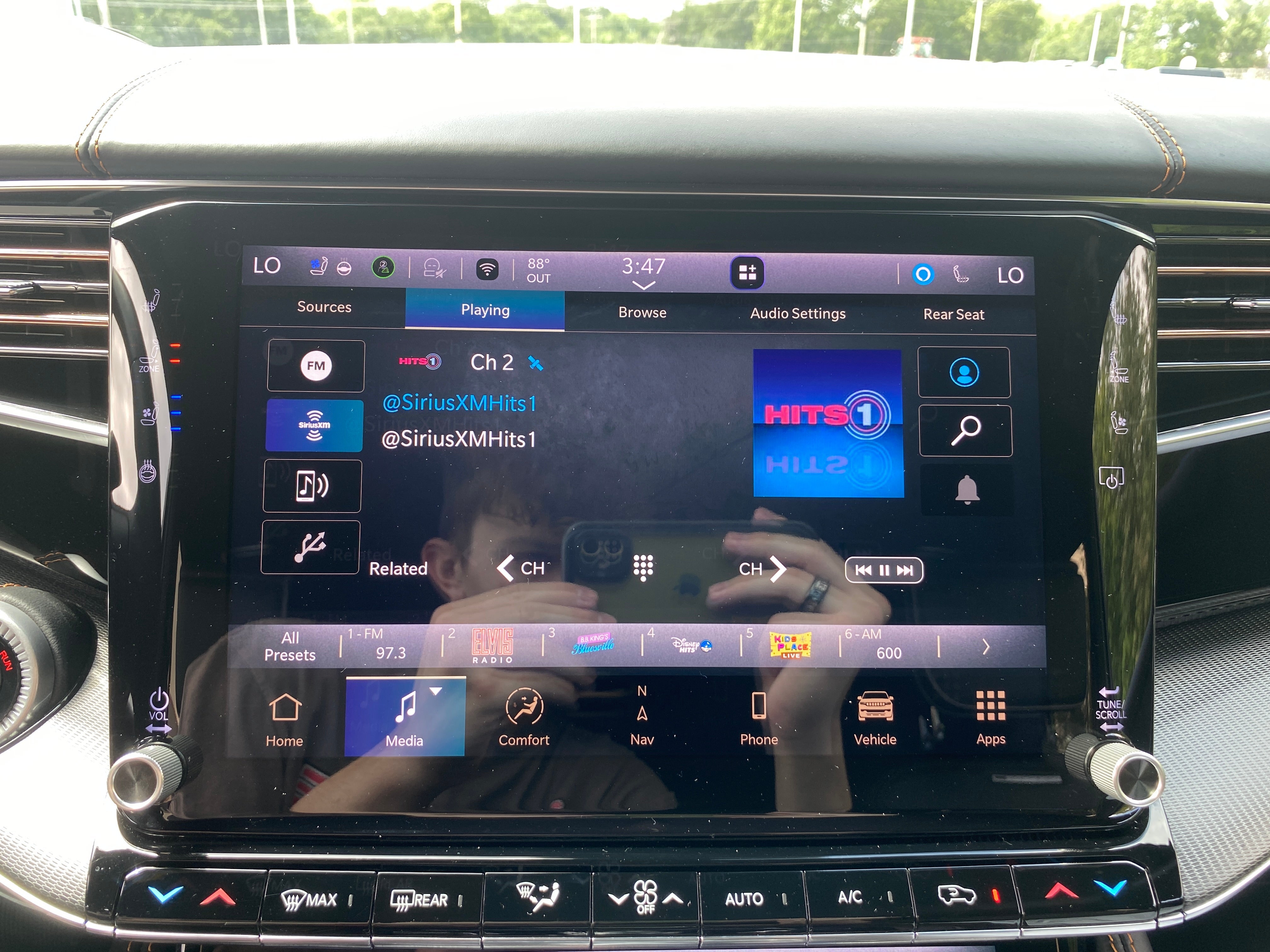 2024 Jeep Grand Wagoneer Series III Obsidian