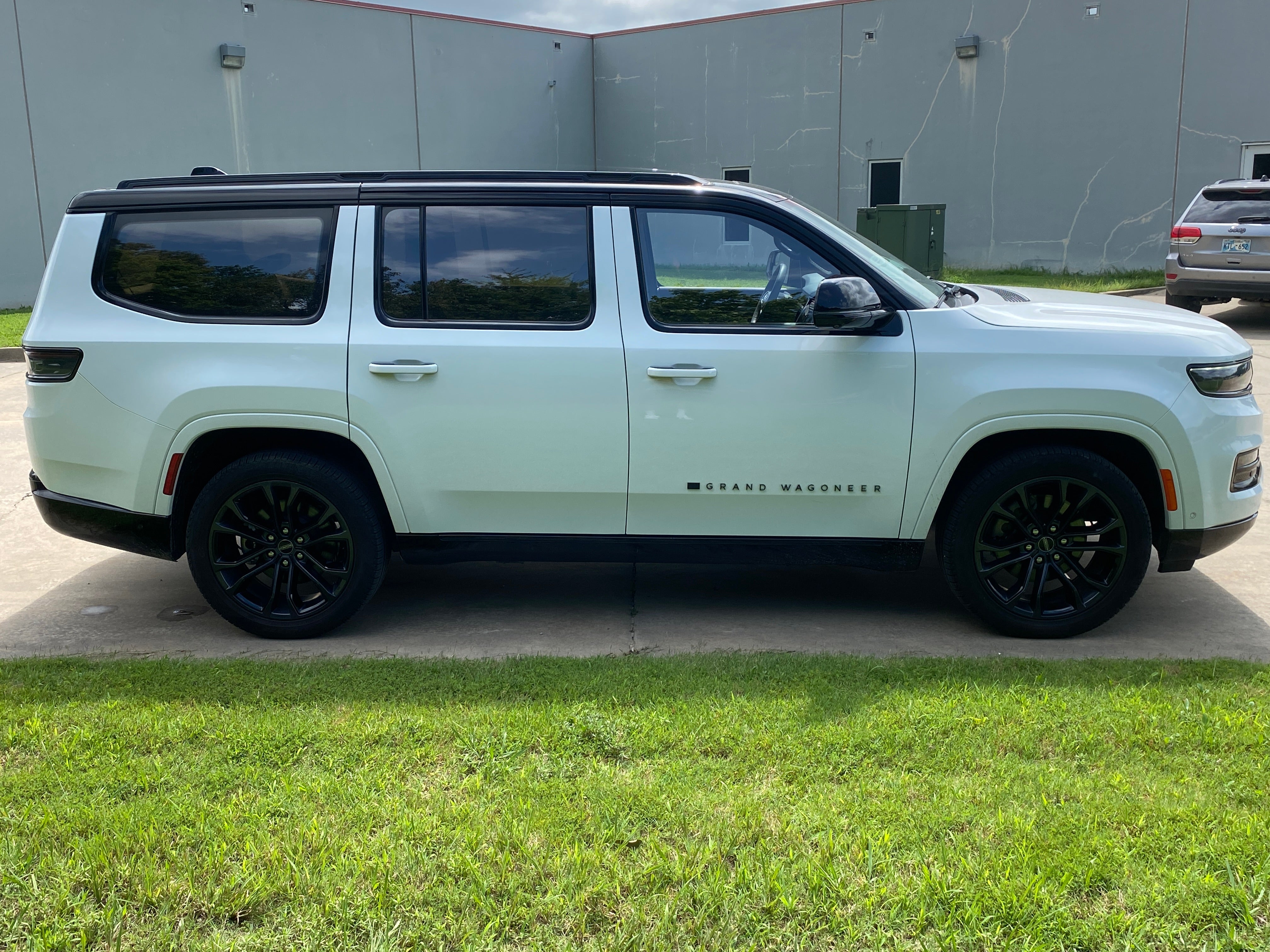 2024 Jeep Grand Wagoneer Series III Obsidian