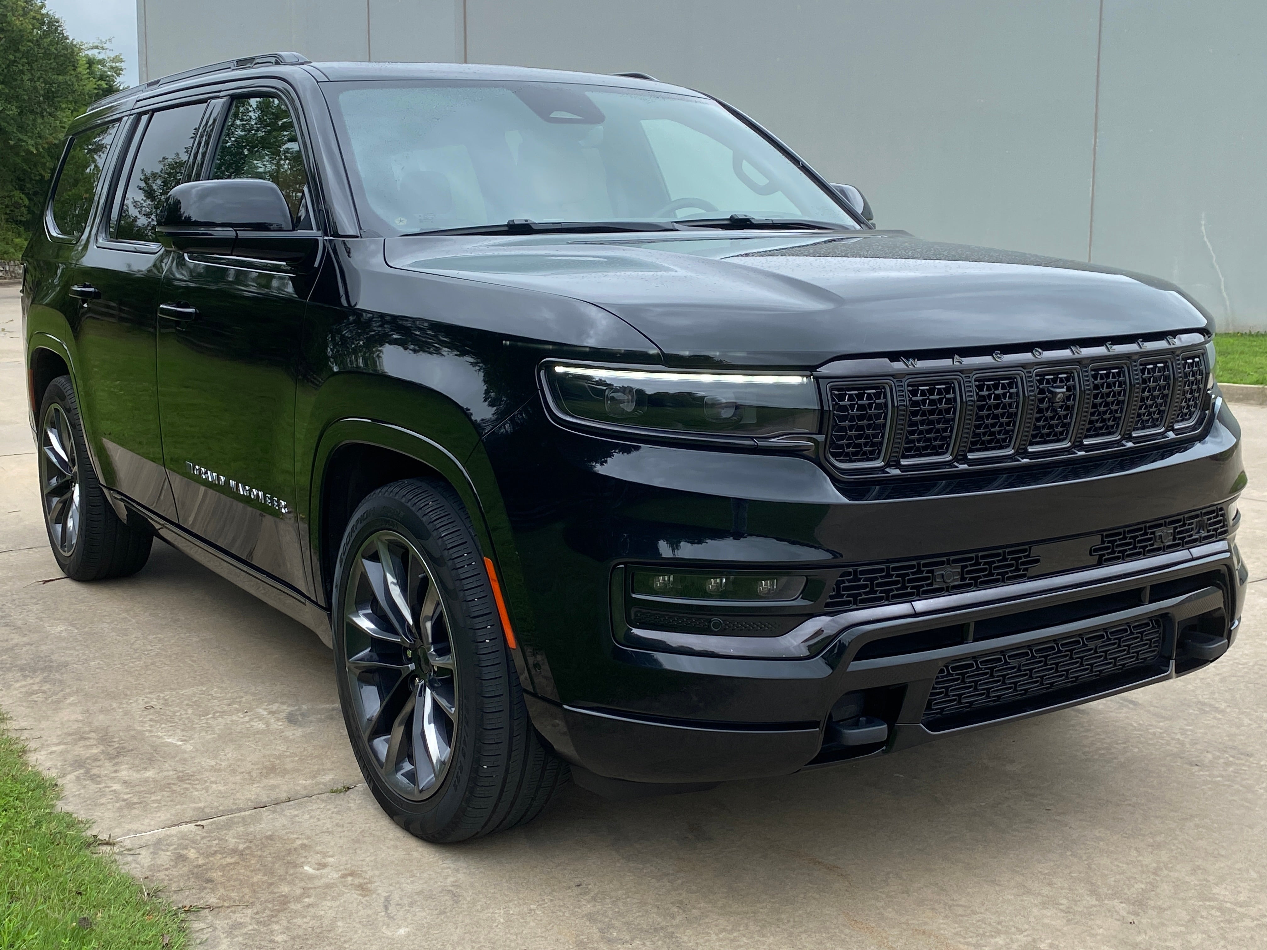 2025 Jeep Grand Wagoneer Series III Obsidian