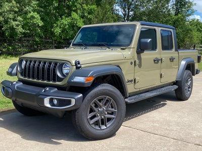 2025 Jeep Gladiator Sport S