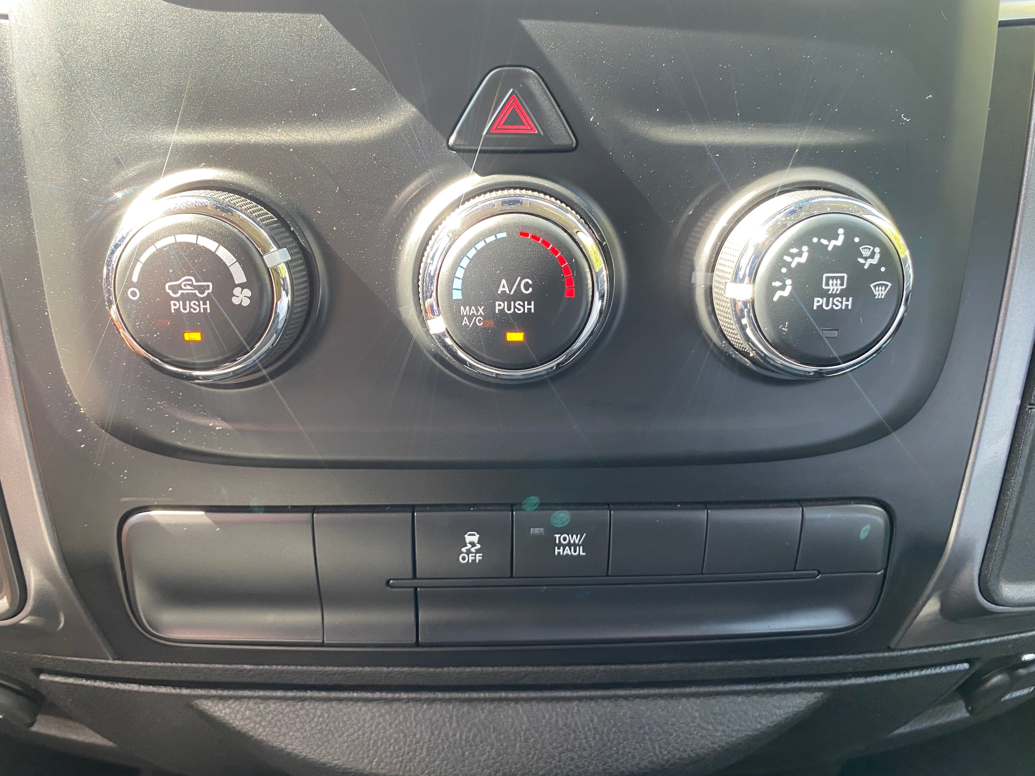 2021 RAM 1500 Classic SLT