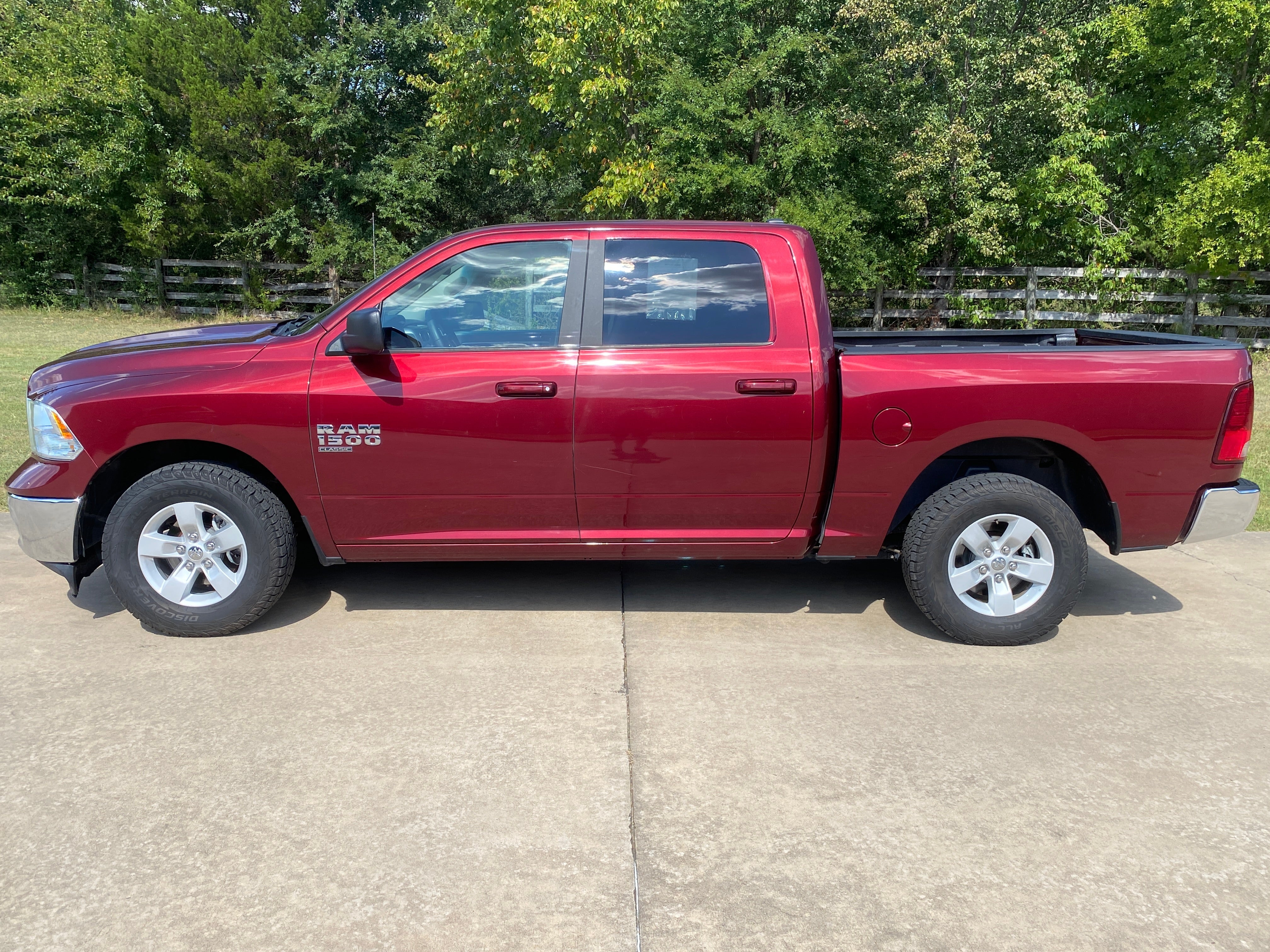 2021 RAM 1500 Classic SLT