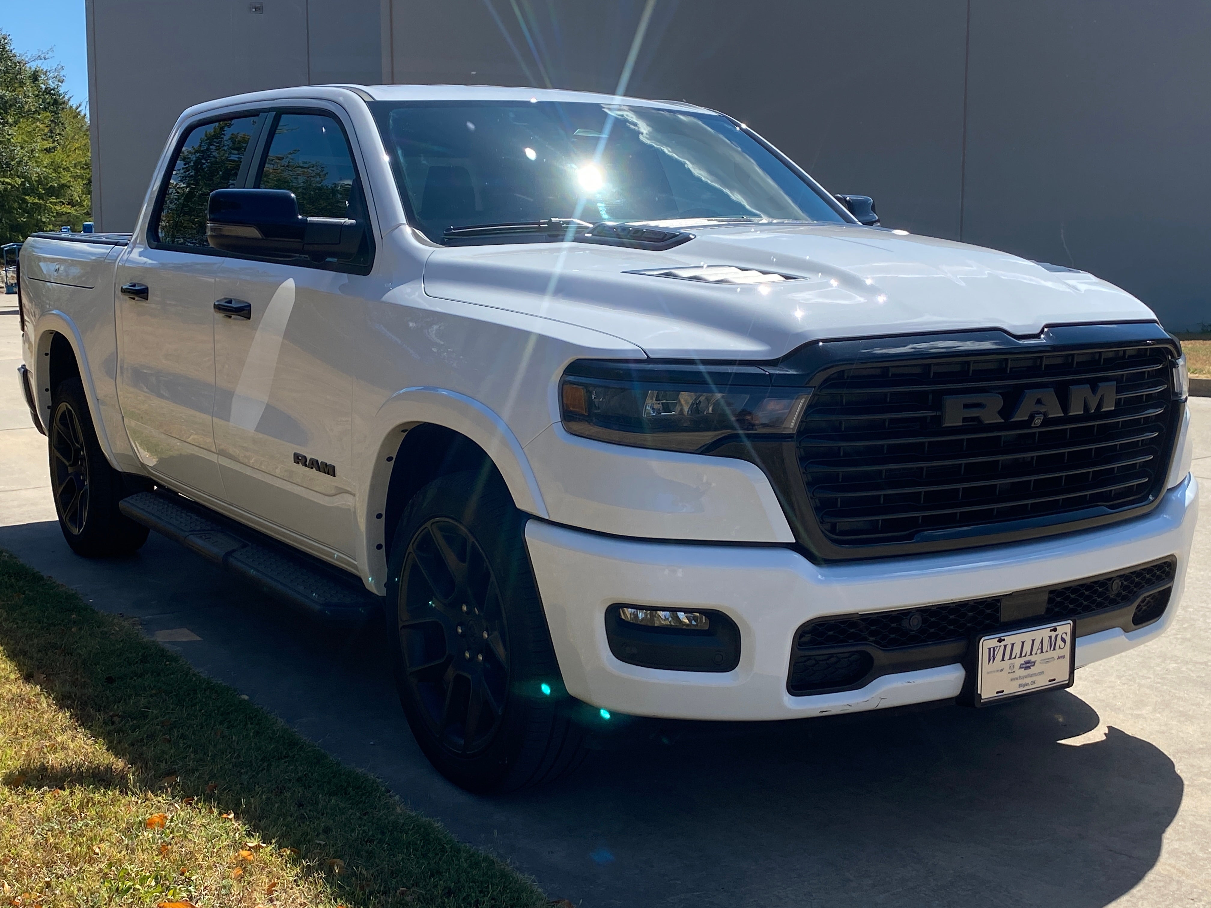 2025 RAM 1500 Laramie