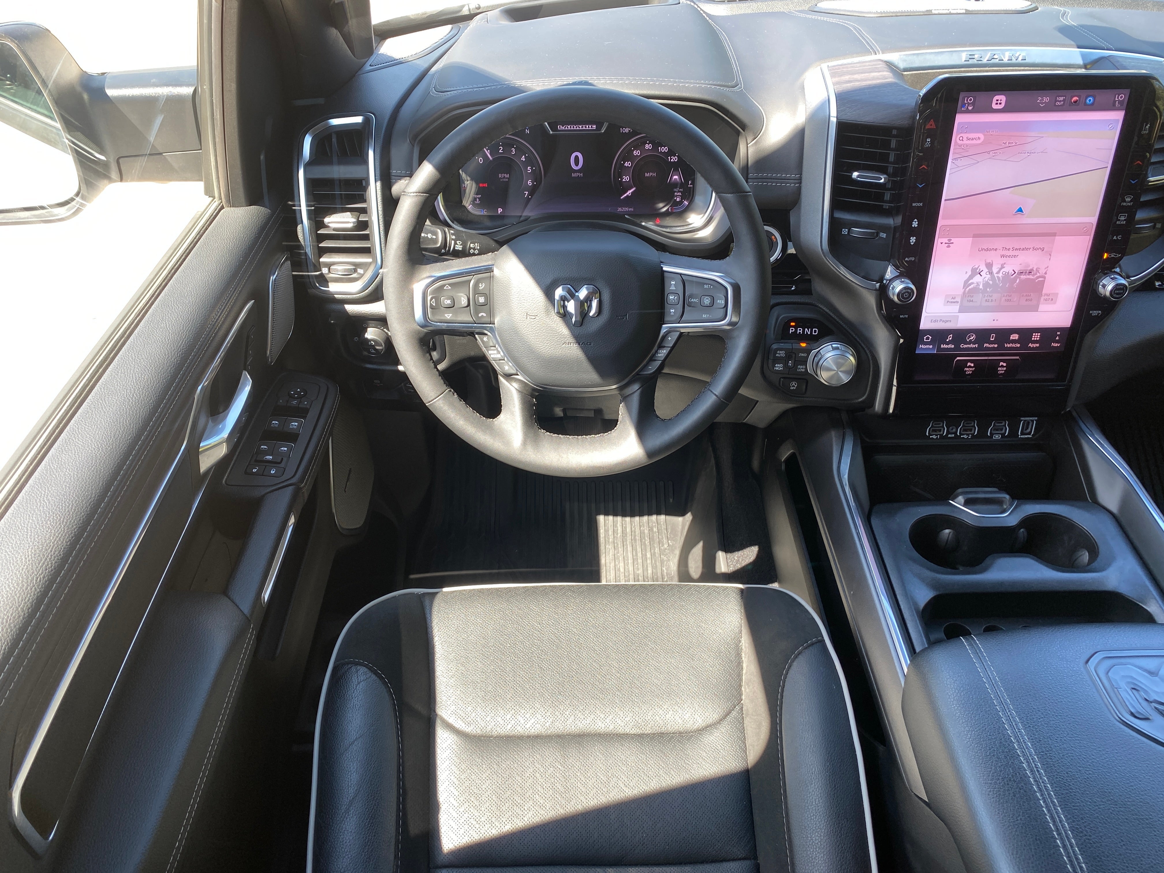 2025 RAM 1500 Laramie