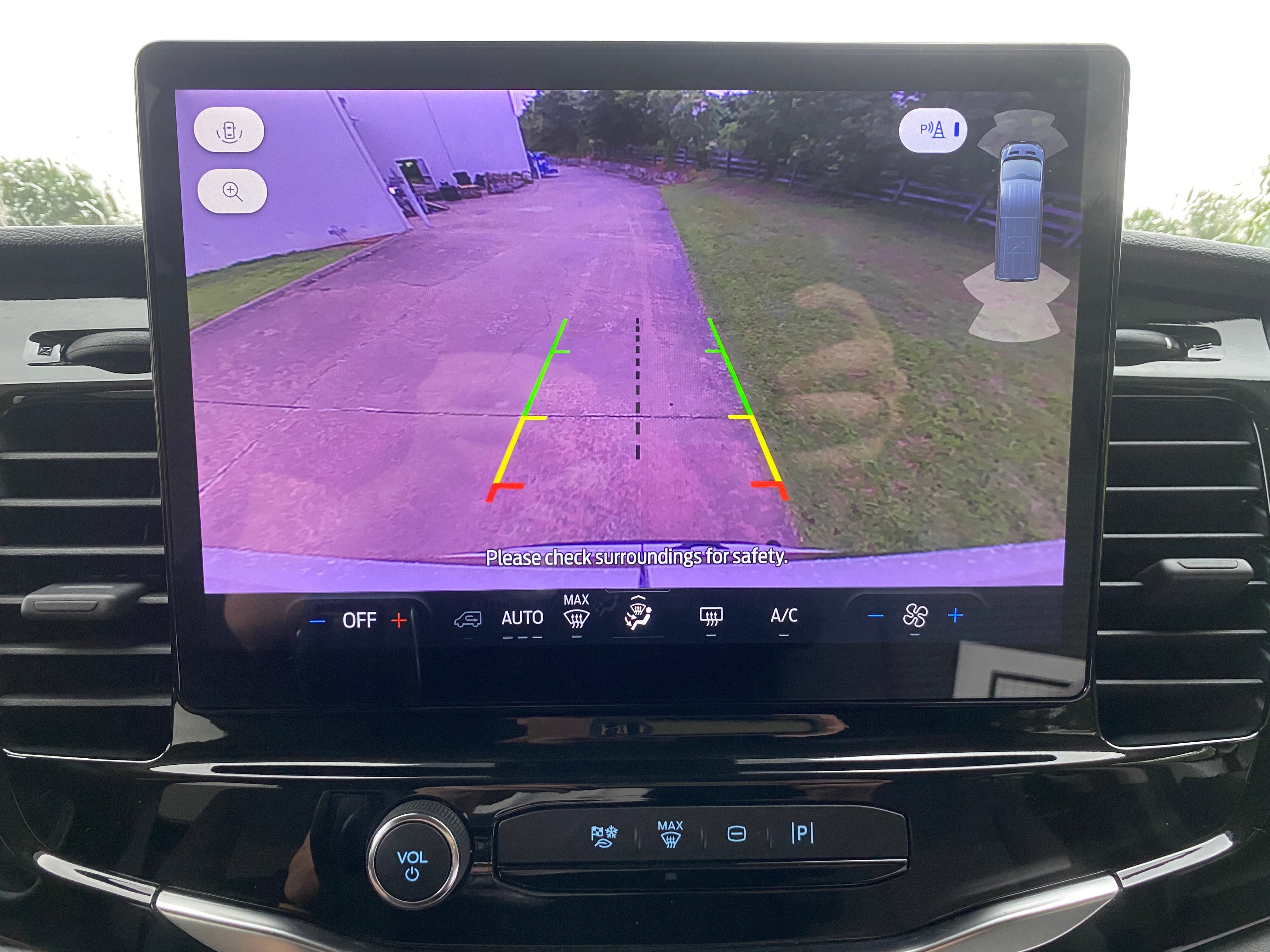2024 Ford Transit Passenger Wagon XL