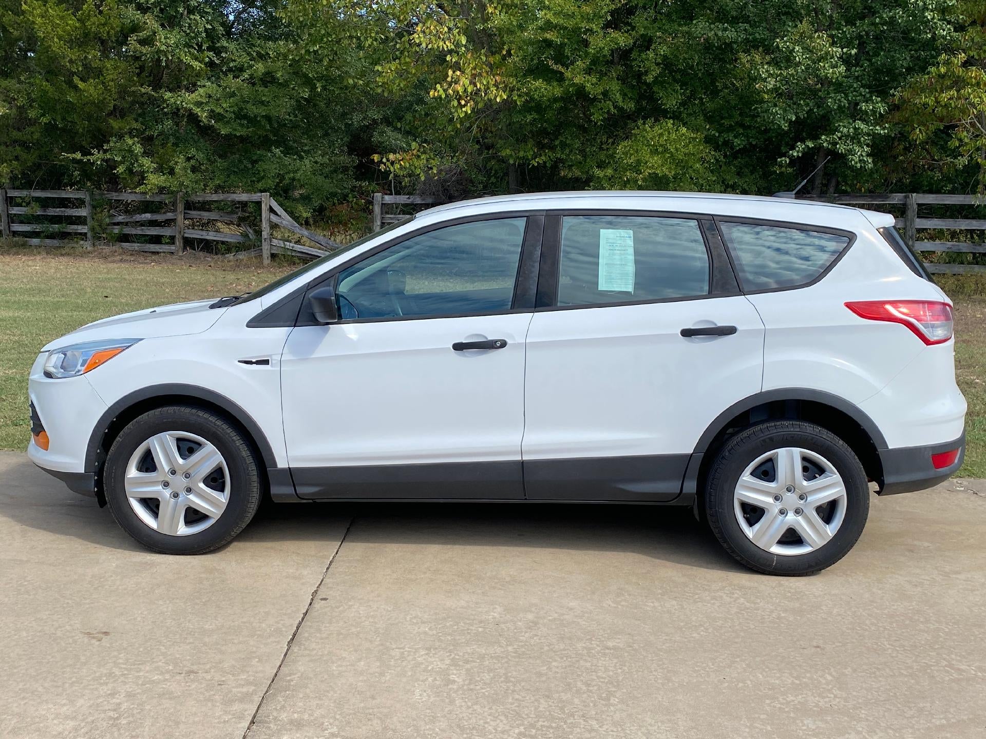 2014 Ford Escape S