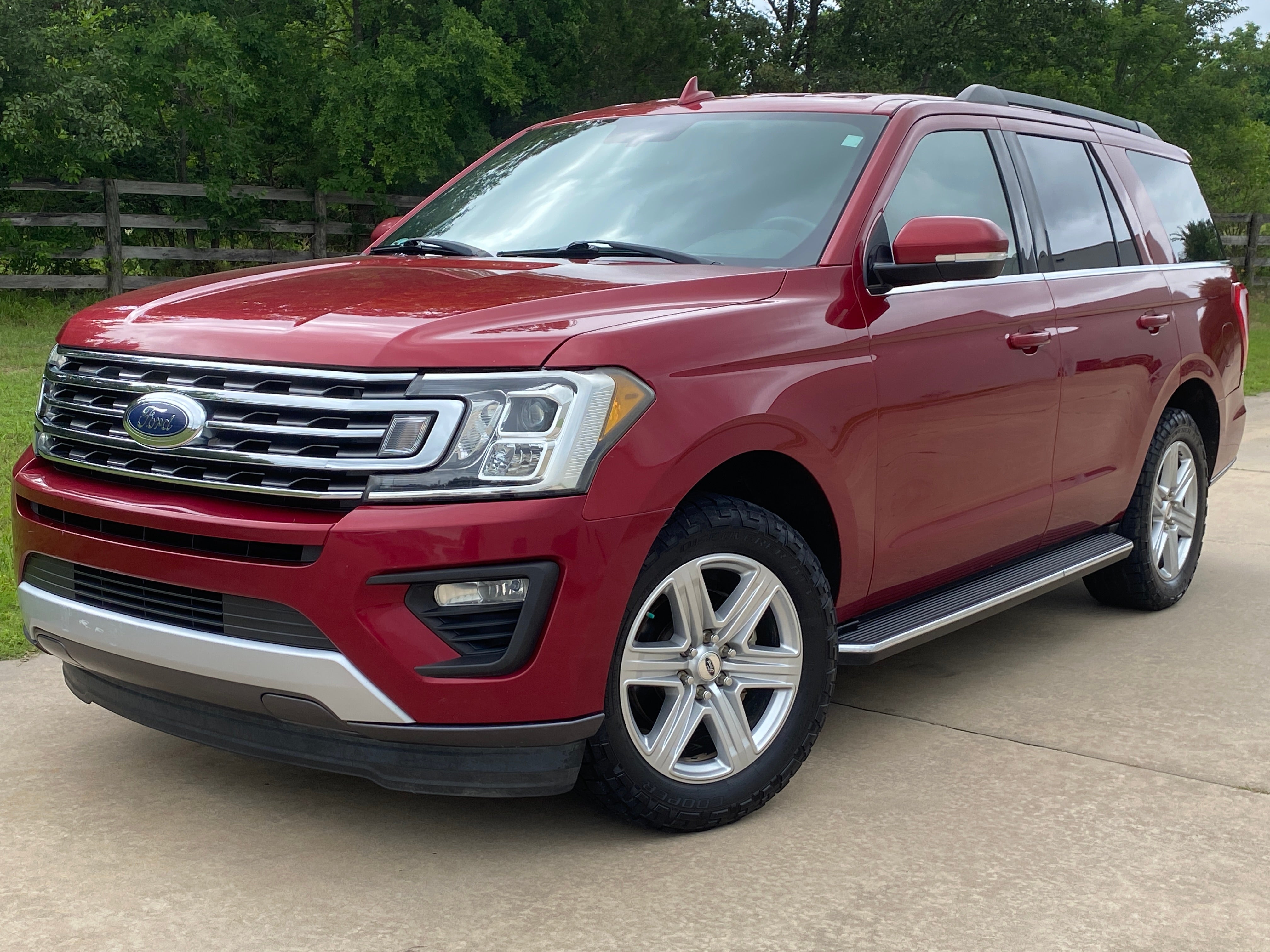 2018 Ford Expedition Base