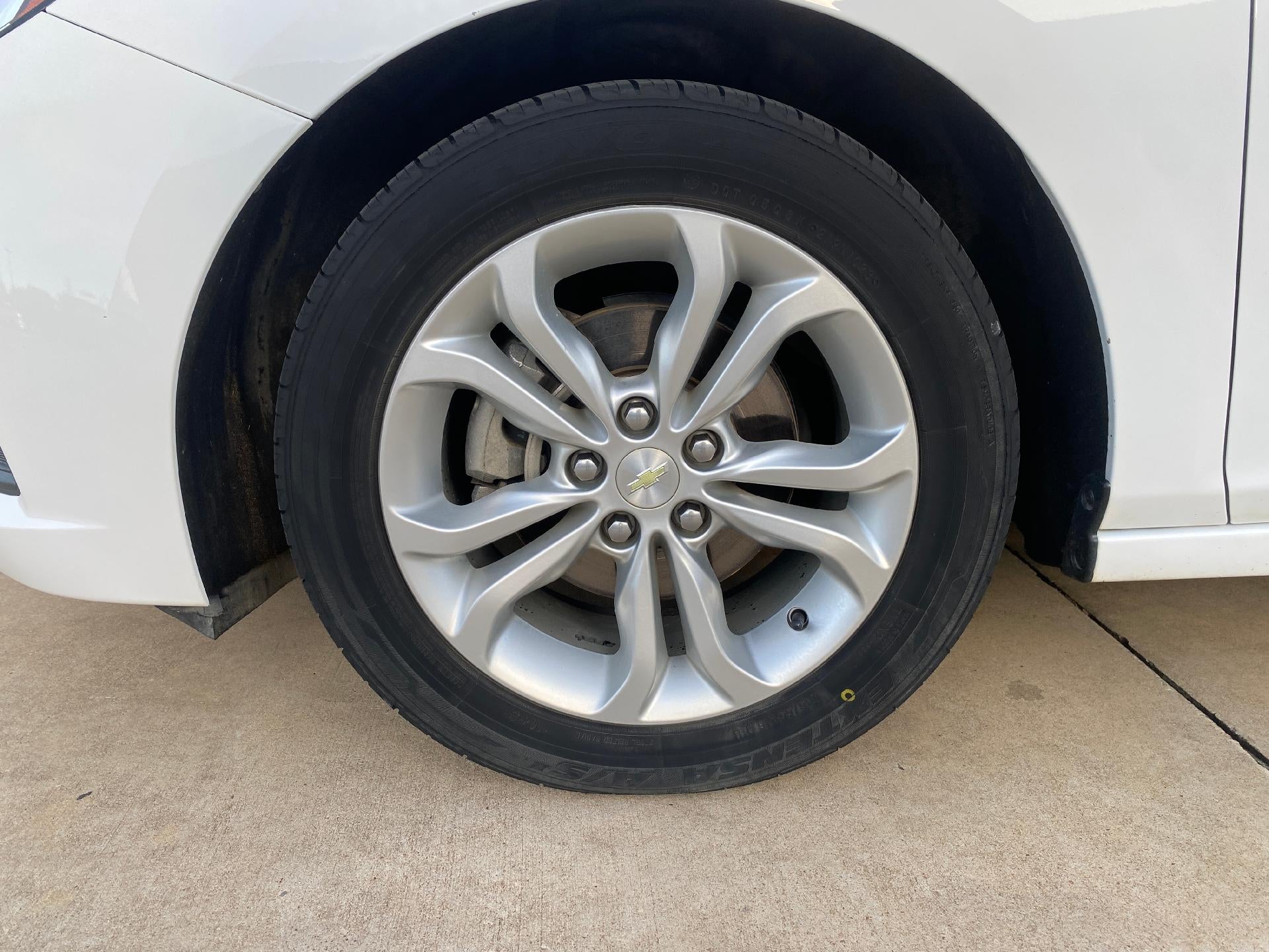 2019 Chevrolet Cruze LS