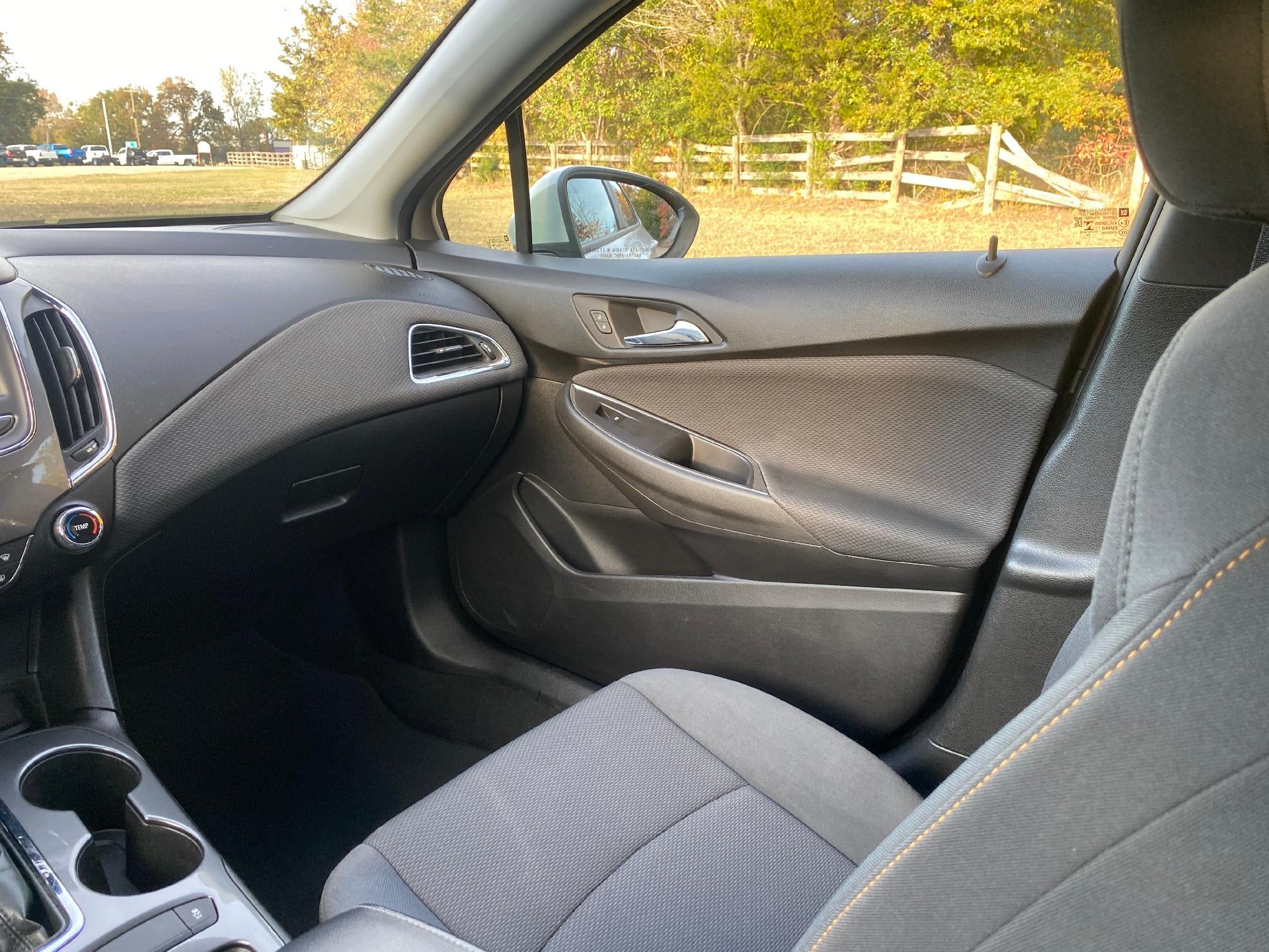 2019 Chevrolet Cruze LS