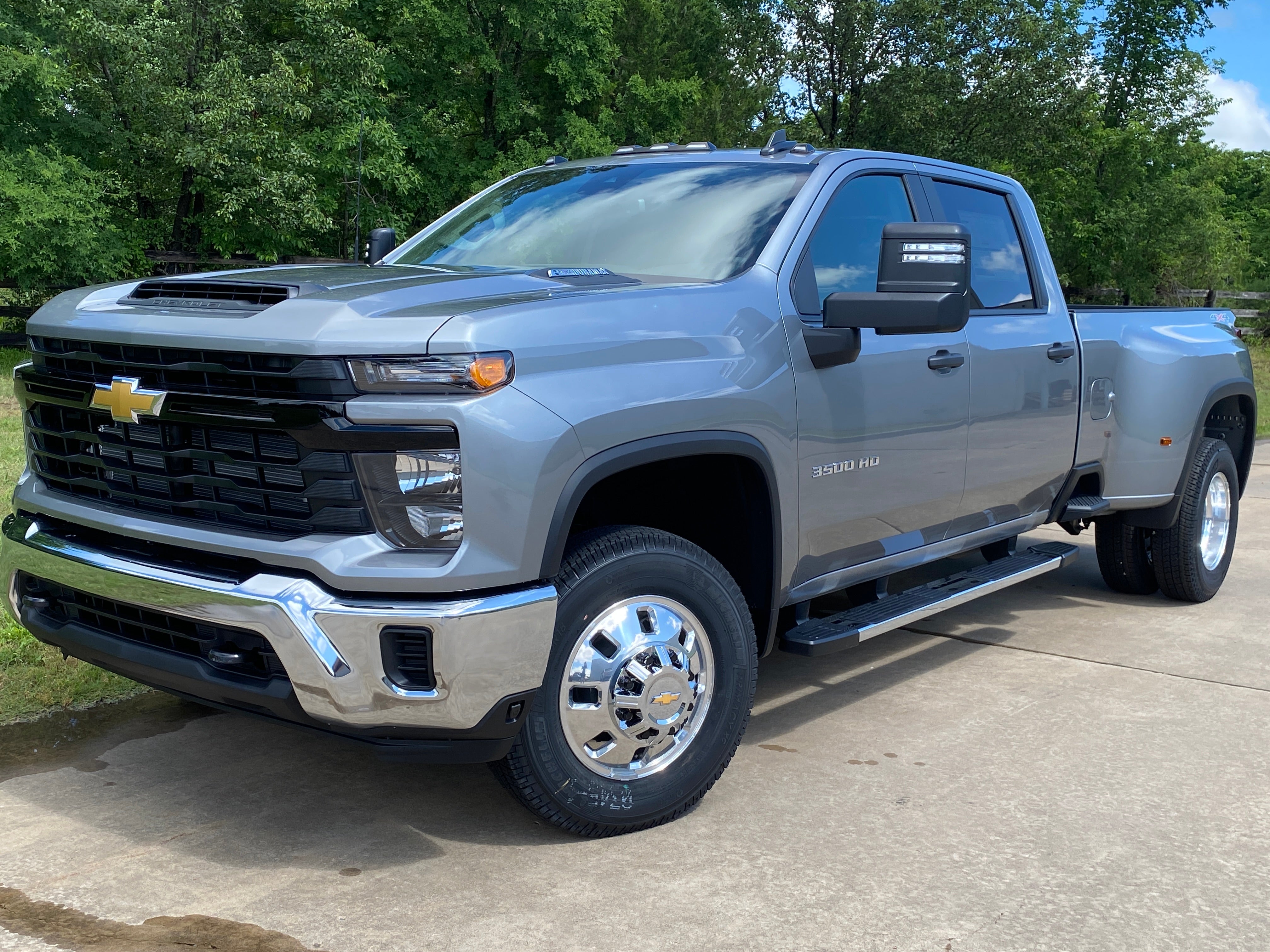 2026 Chevrolet Silverado 3500 HD WT DRW