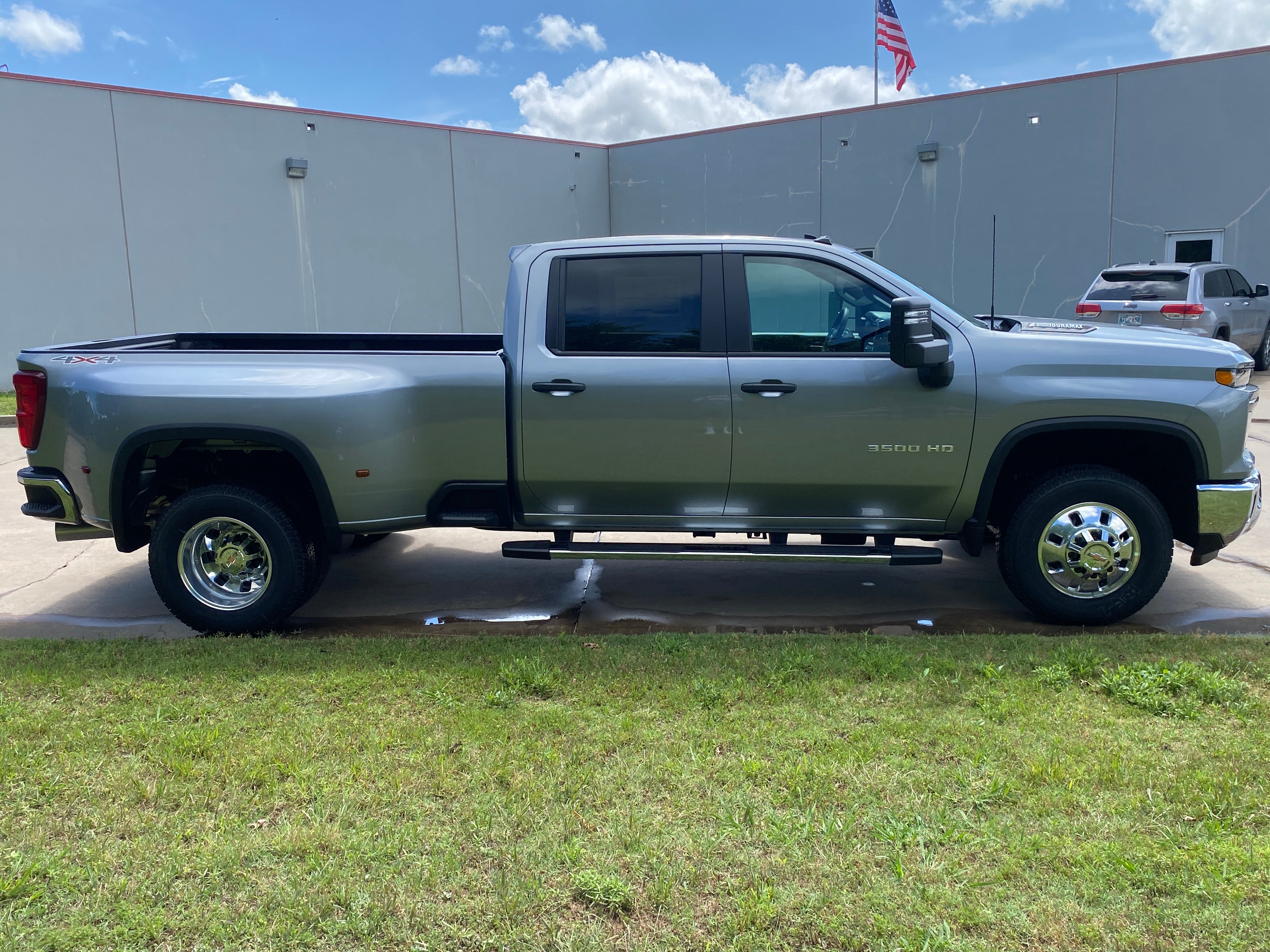 2026 Chevrolet Silverado 3500 HD WT DRW