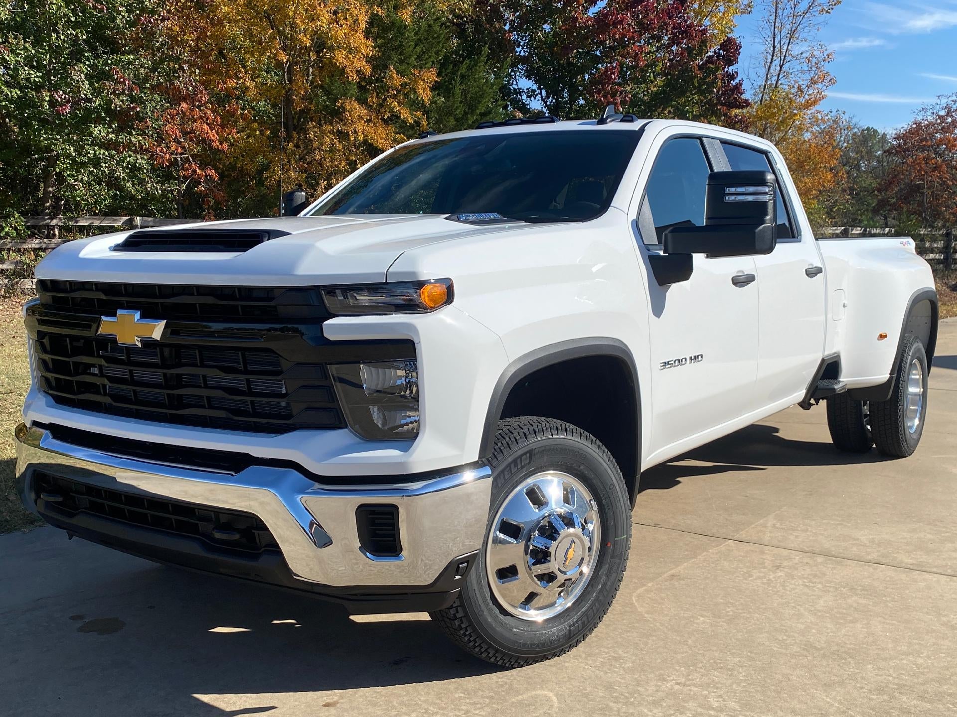 2026 Chevrolet Silverado 3500 HD WT DRW
