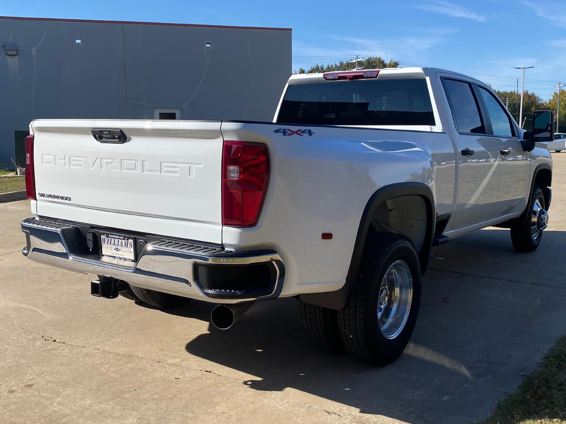 2026 Chevrolet Silverado 3500 HD WT DRW