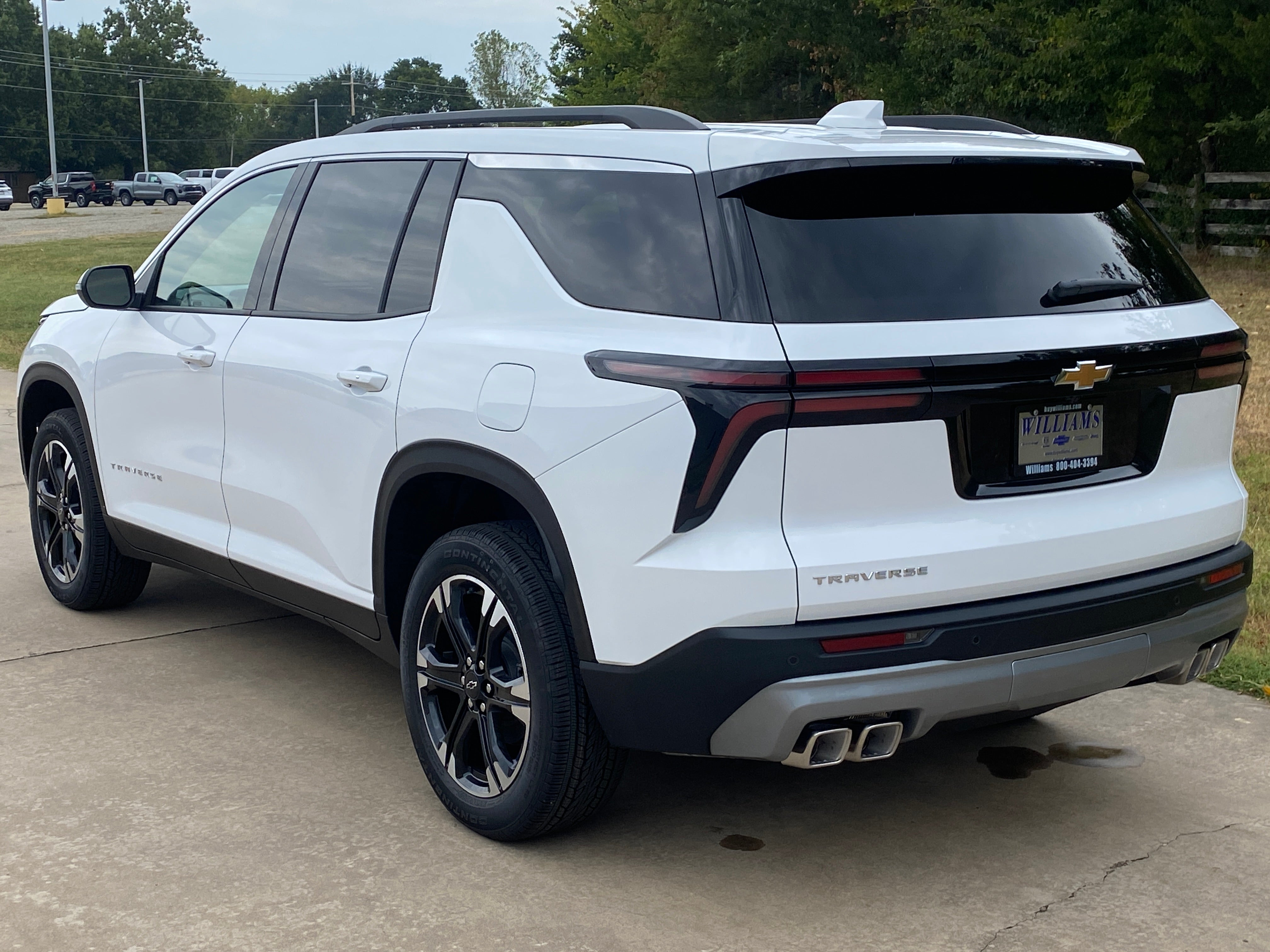 2027 Chevrolet Traverse LT