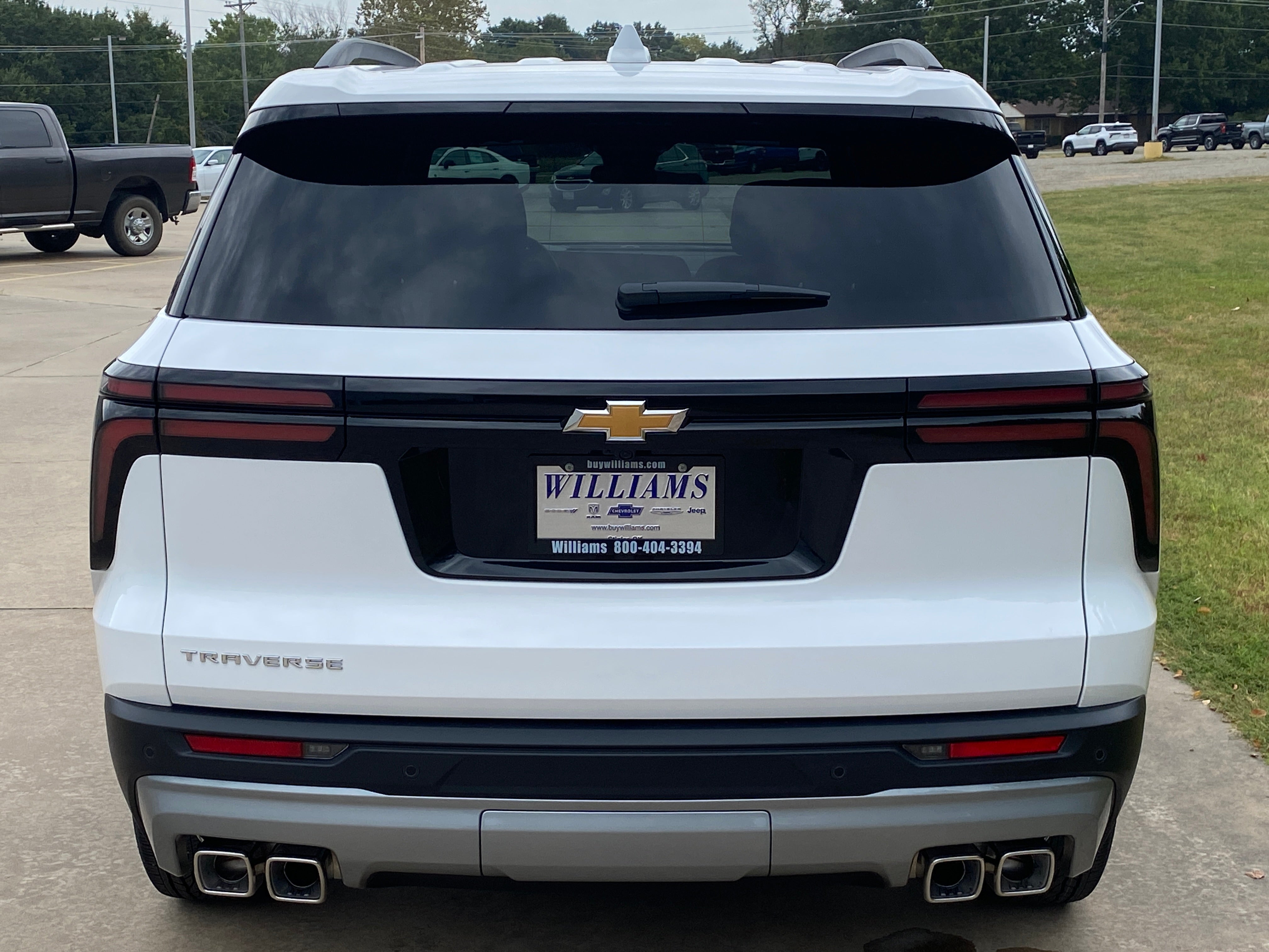 2027 Chevrolet Traverse LT