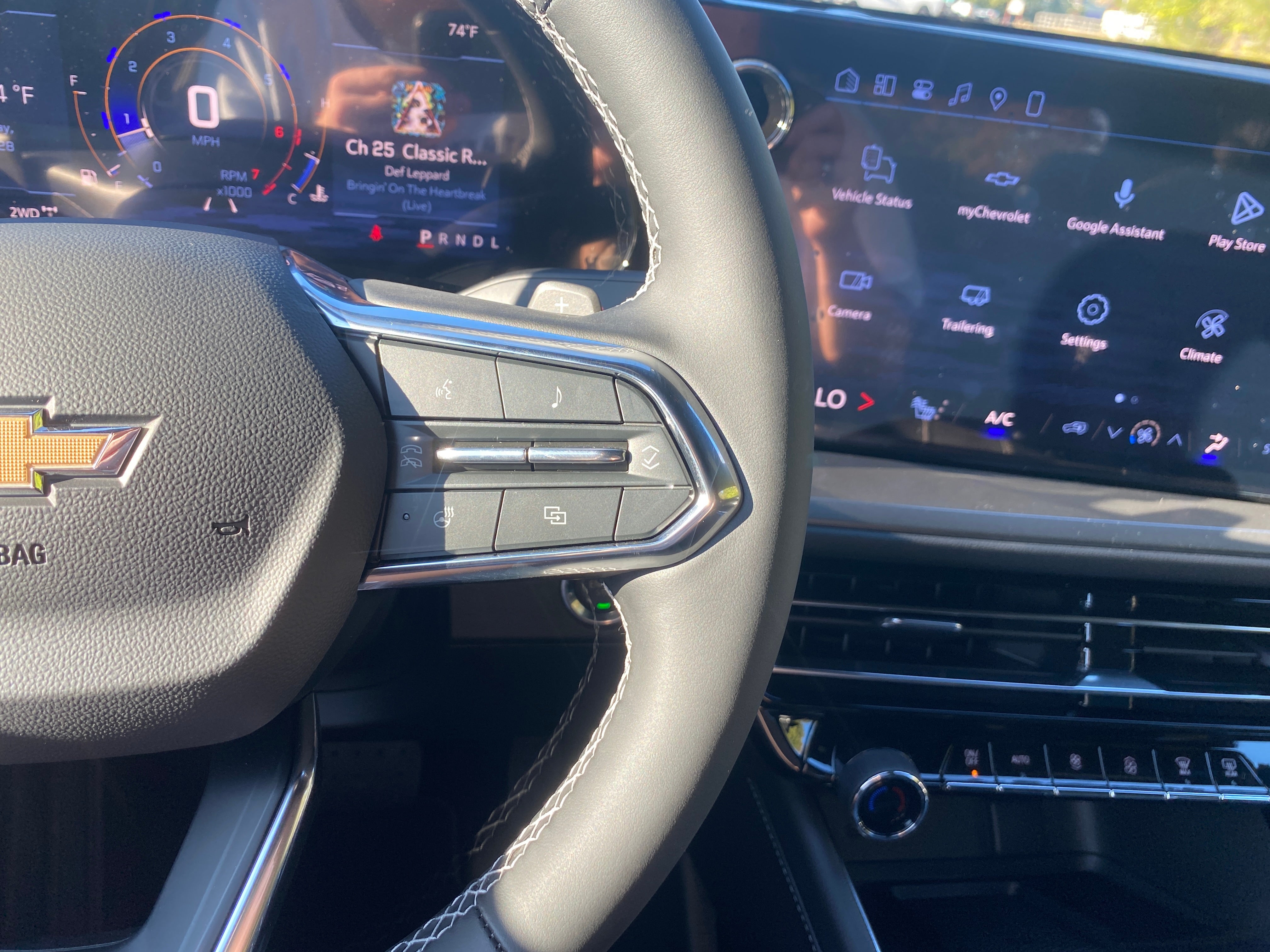 2027 Chevrolet Traverse LT - Photo 19