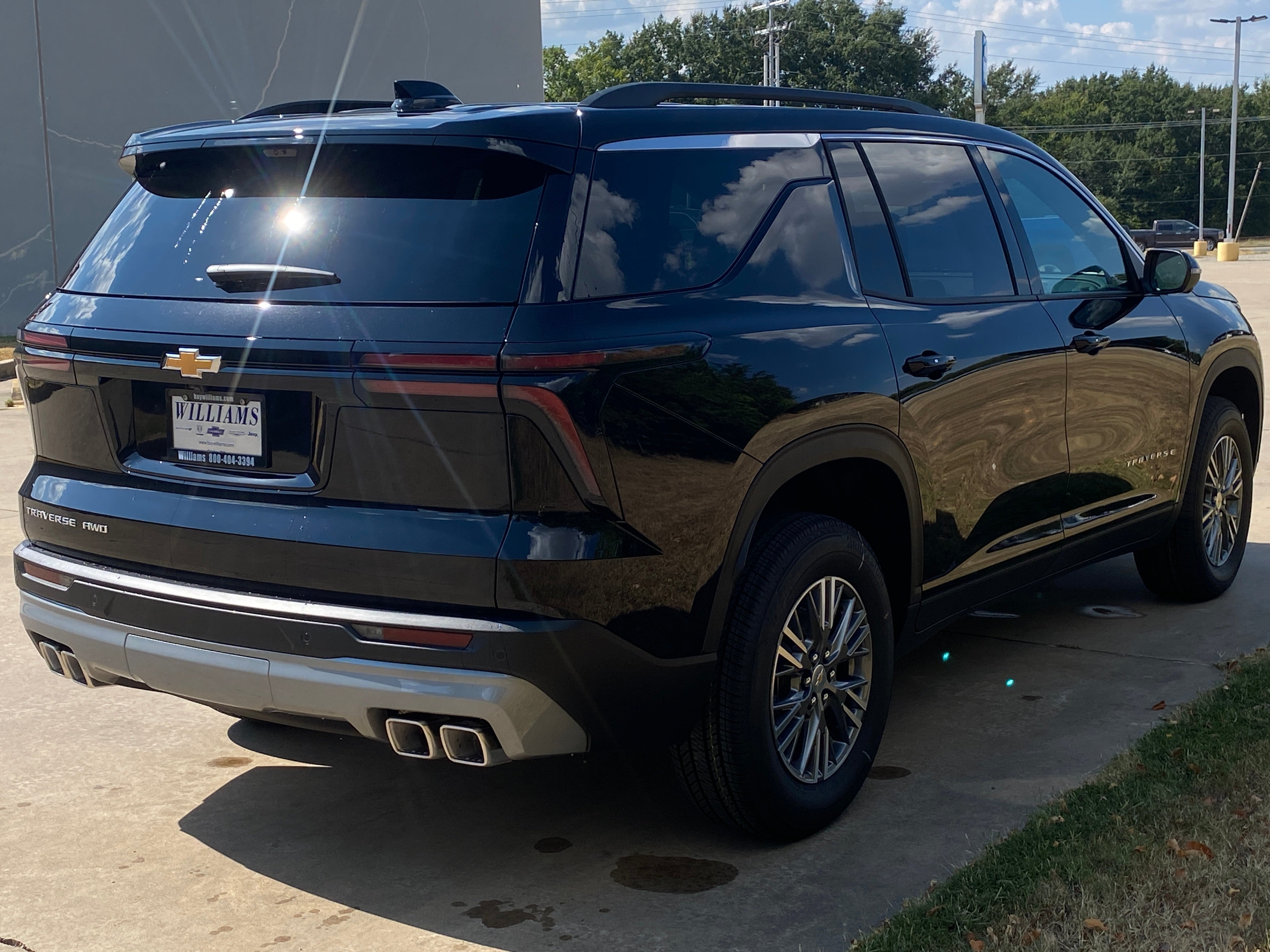 2027 Chevrolet Traverse LT