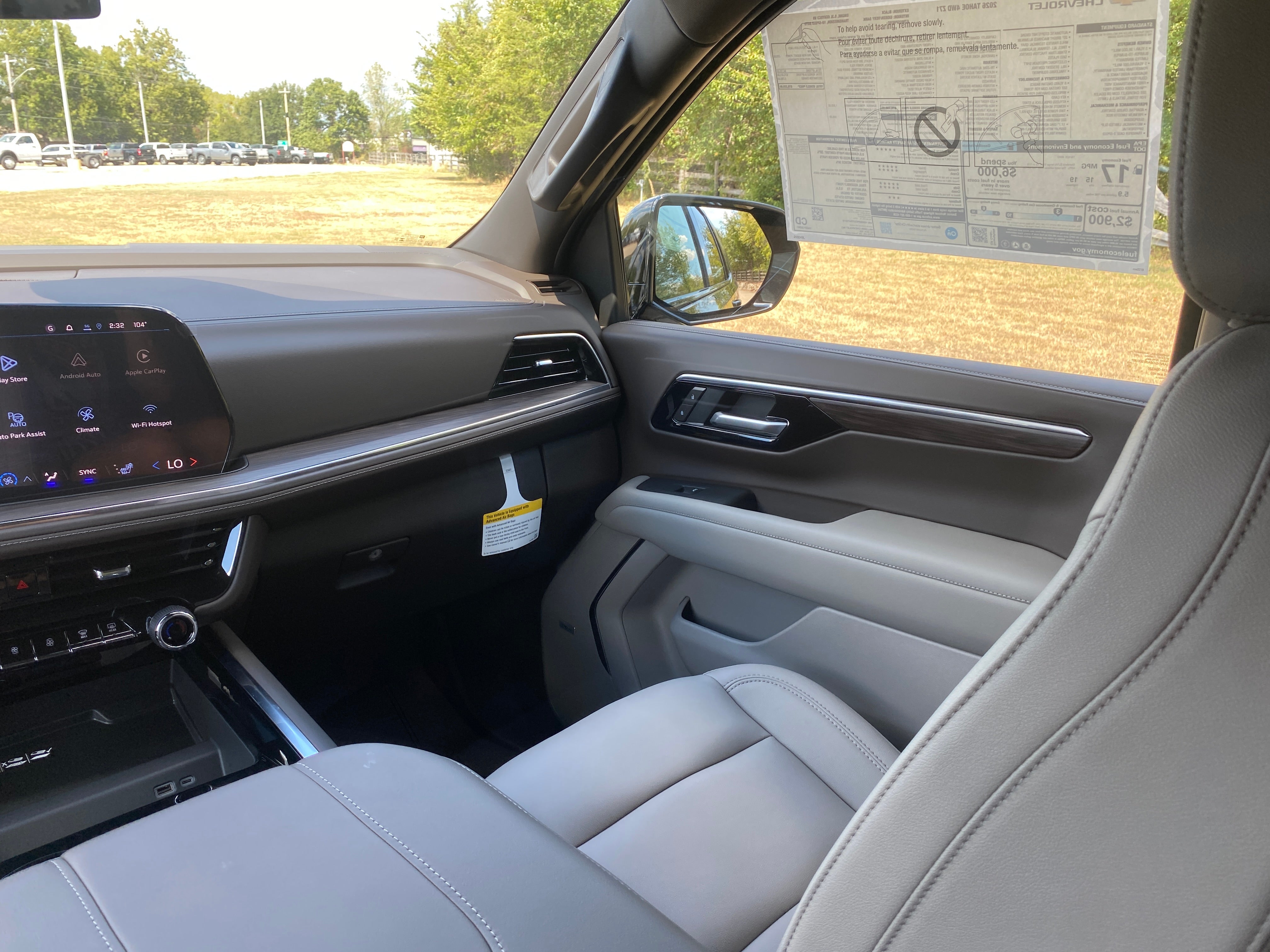 2026 Chevrolet Tahoe Z71 - Photo 17