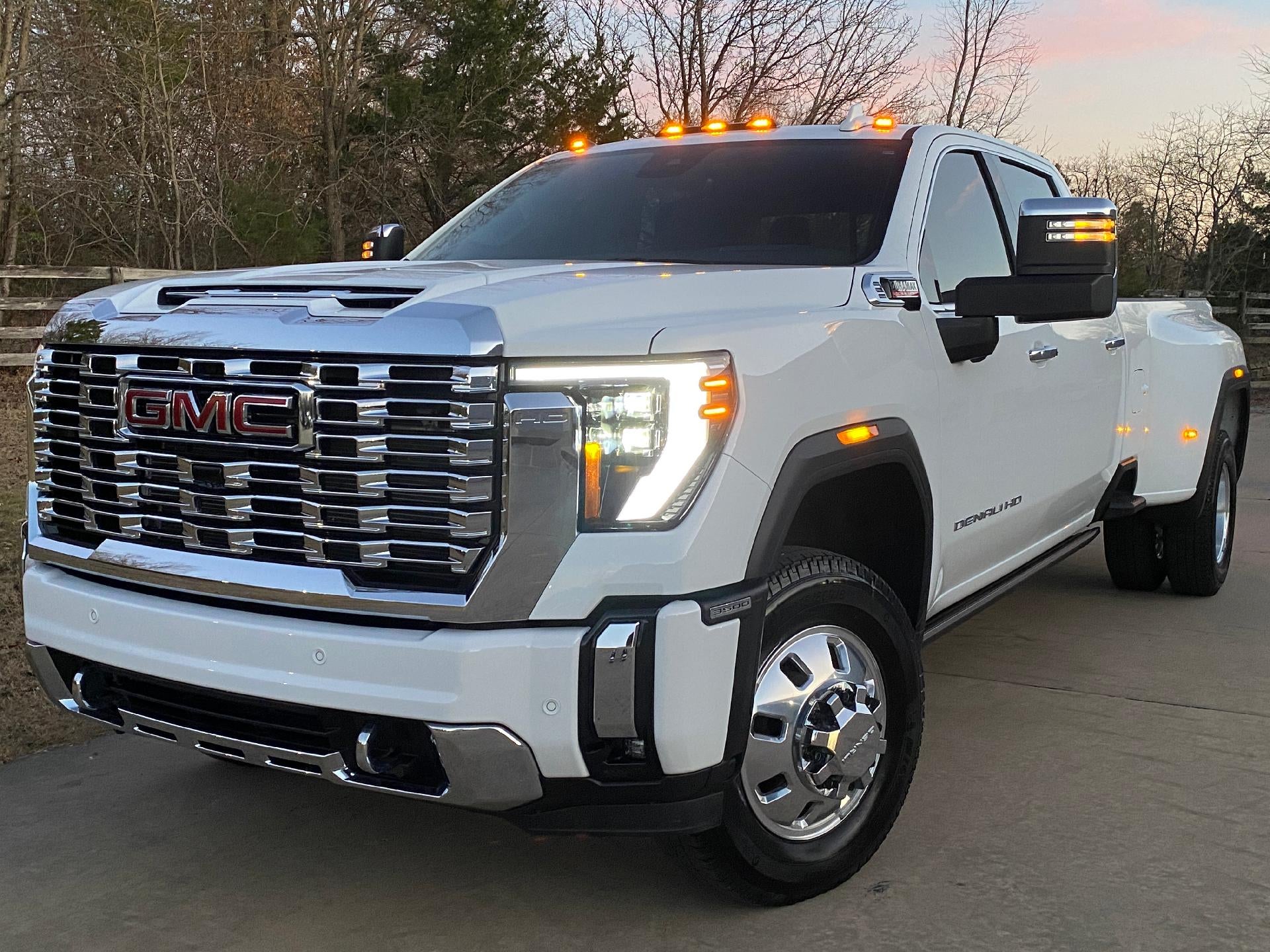 2024 GMC Sierra 3500 HD Denali