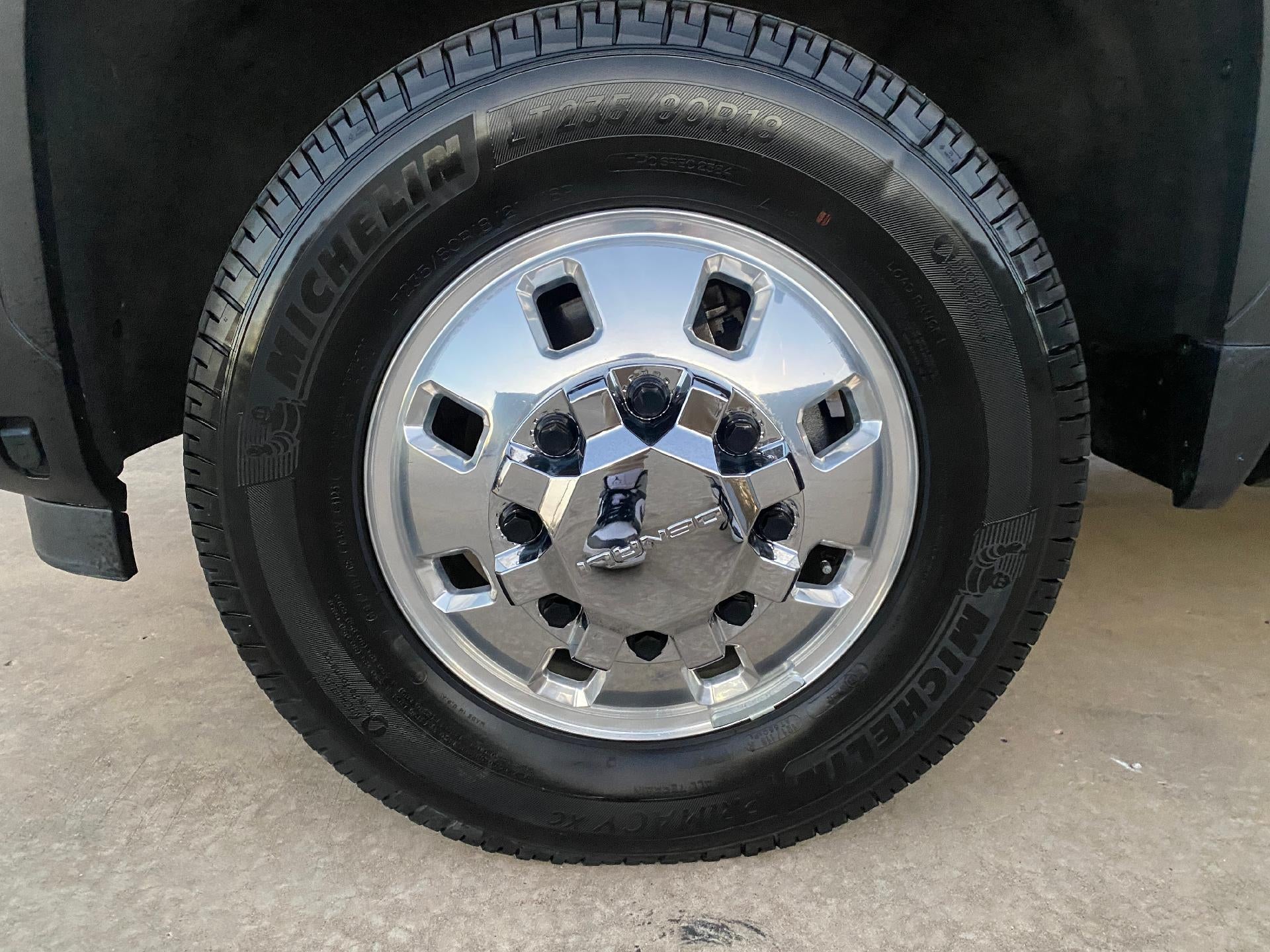 2024 GMC Sierra 3500 HD Denali