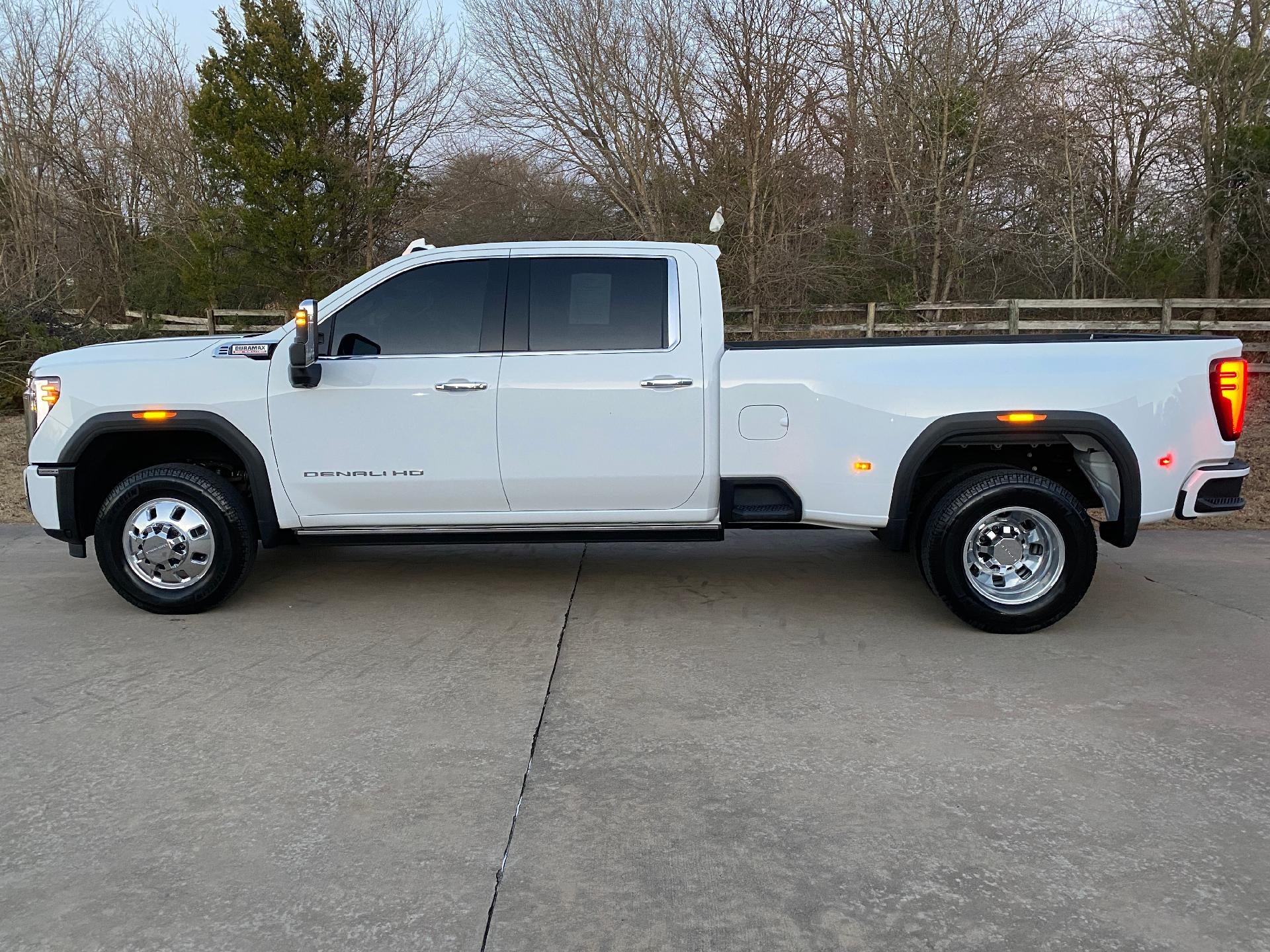 2024 GMC Sierra 3500 HD Denali