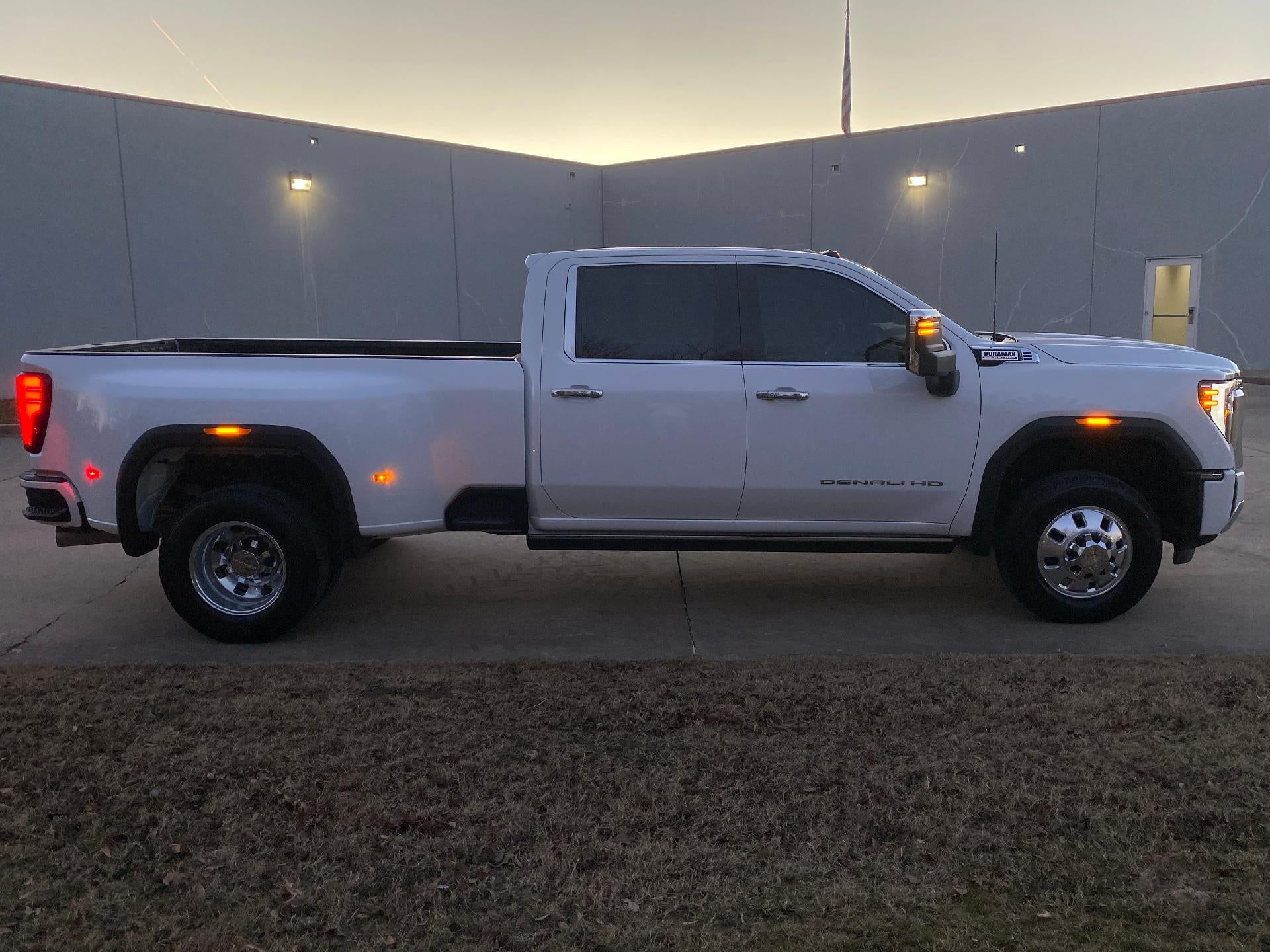 2024 GMC Sierra 3500 HD Denali
