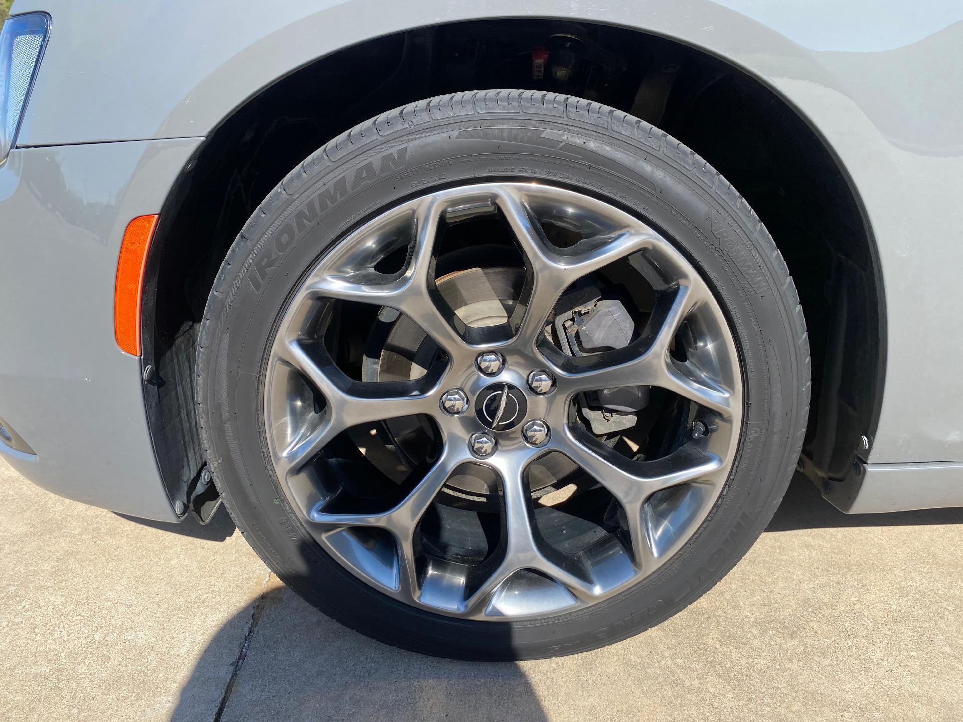 2018 Chrysler 300 Touring