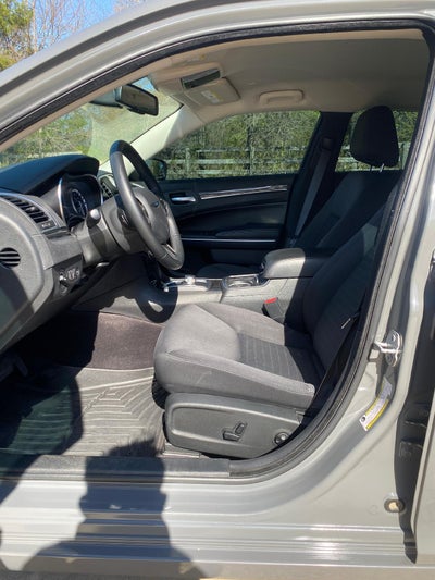 2018 Chrysler 300 Touring